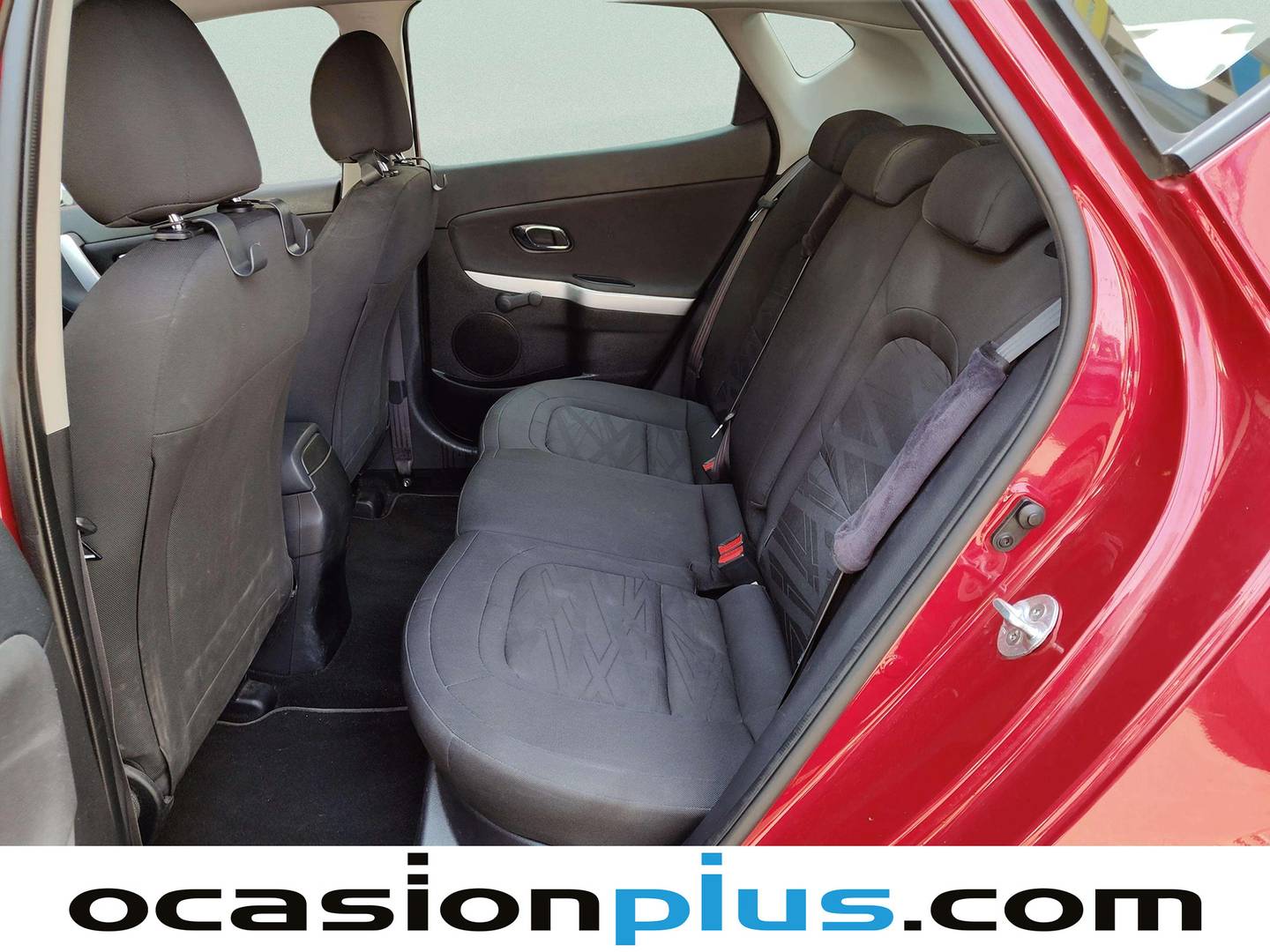 Foto asientos traseros KIA Ceed KIA Ceed 1.4 CRDi WGT Concept Plus (90 CV)
