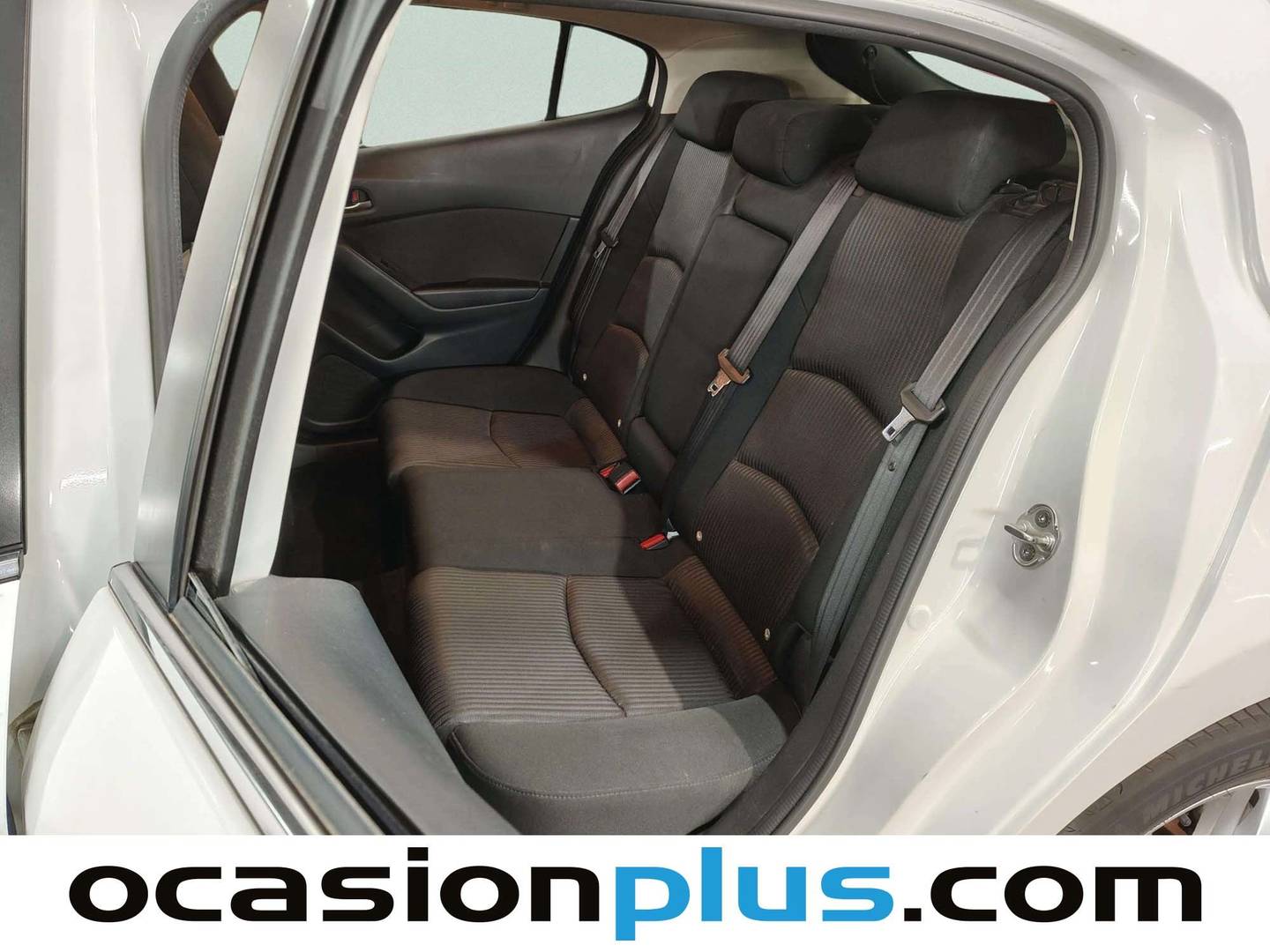 Foto asientos traseros Mazda Mazda3 Mazda Mazda 3 1.5 GE MT Style Confort (100 CV)
