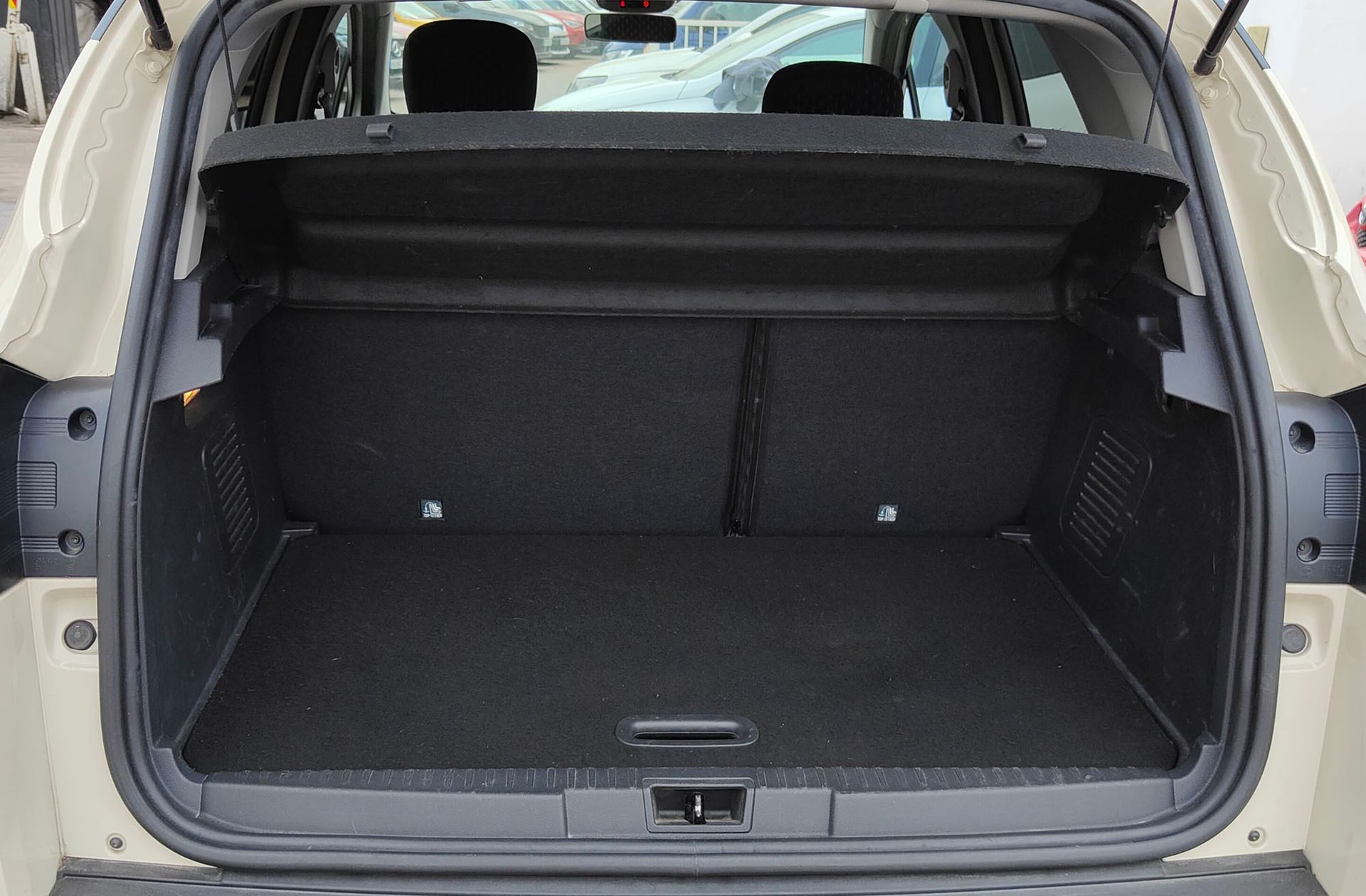 Renault Captur Zen TCe - foto 15