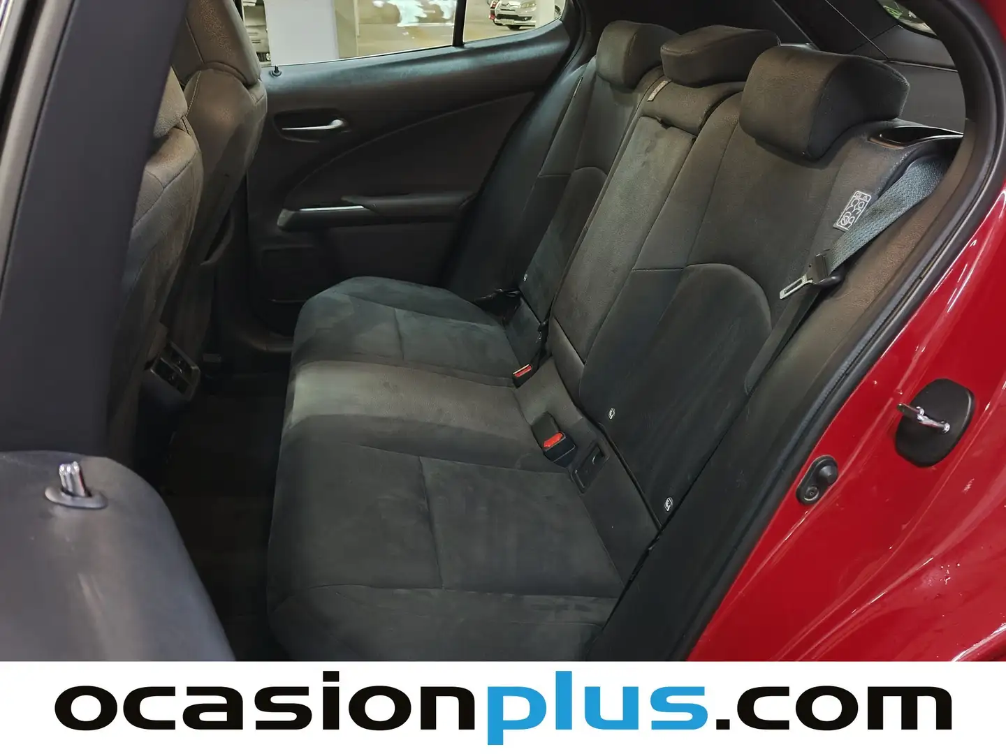 Foto Lexus UX Lexus UX 250h Business 2WD (184 CV)