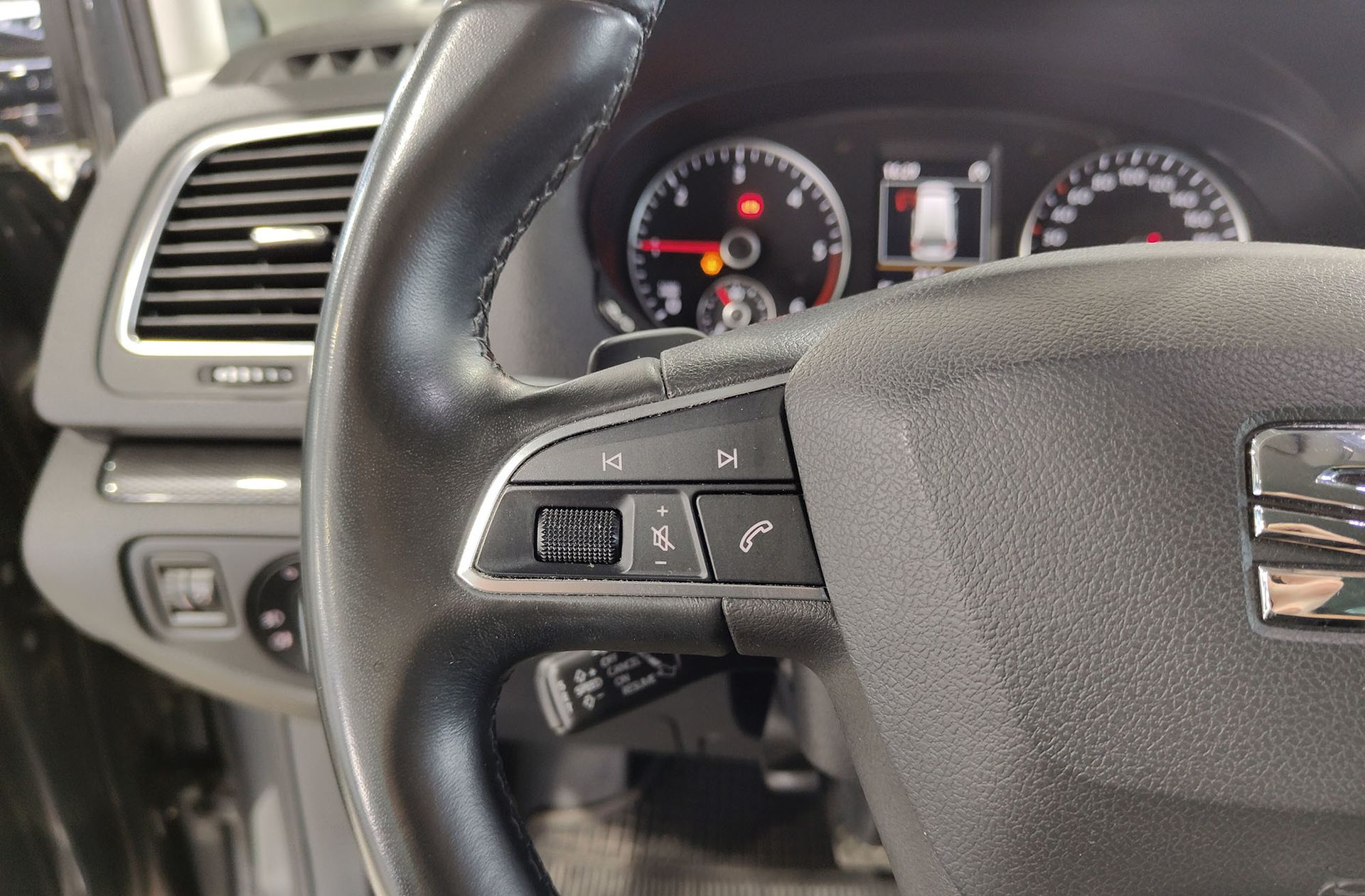 SEAT Alhambra 2.0 TDI Xcellence Travel Edition DSG - foto 33