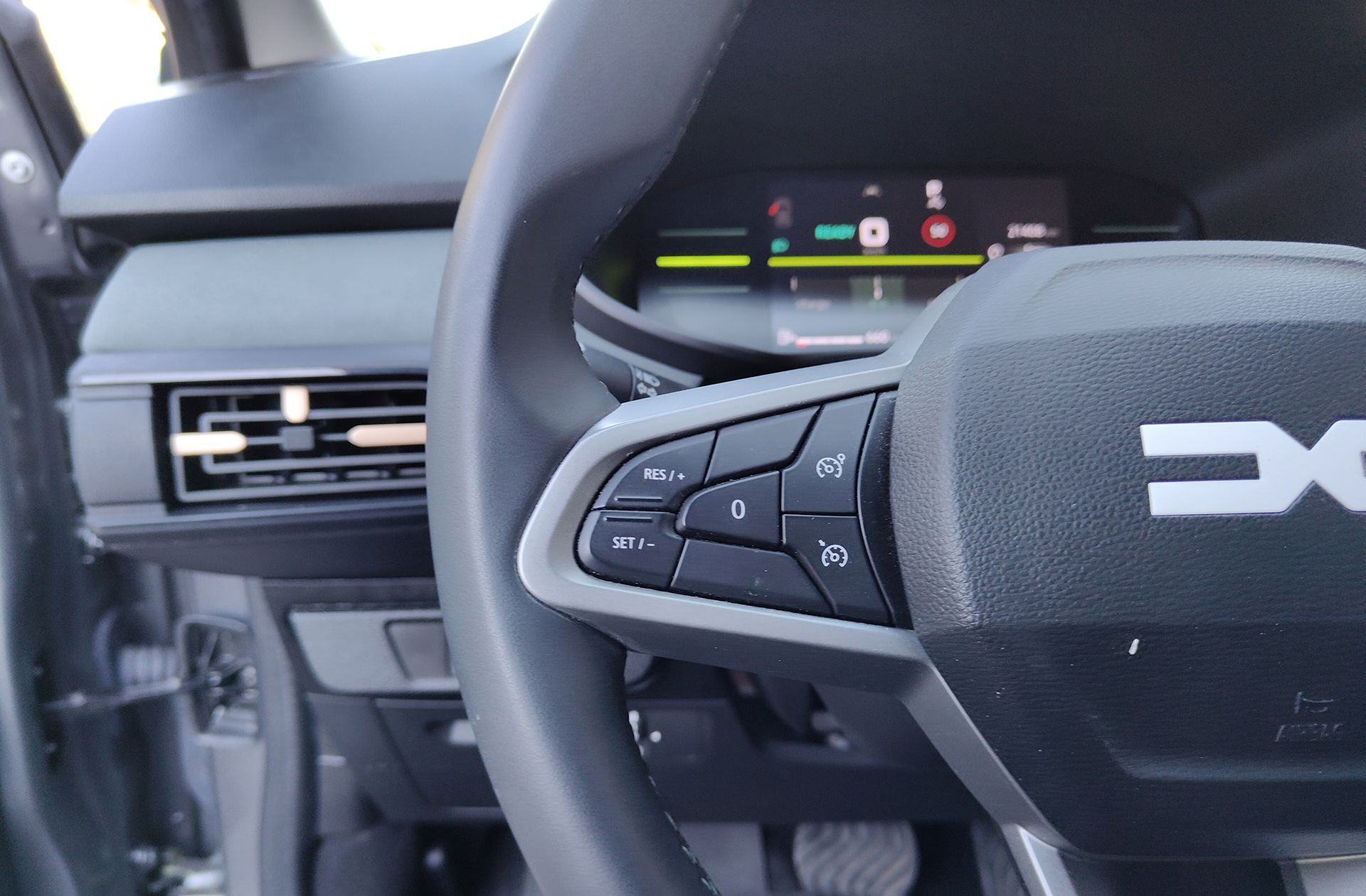Dacia Jogger Extreme Hybrid 7 plazas - foto 27