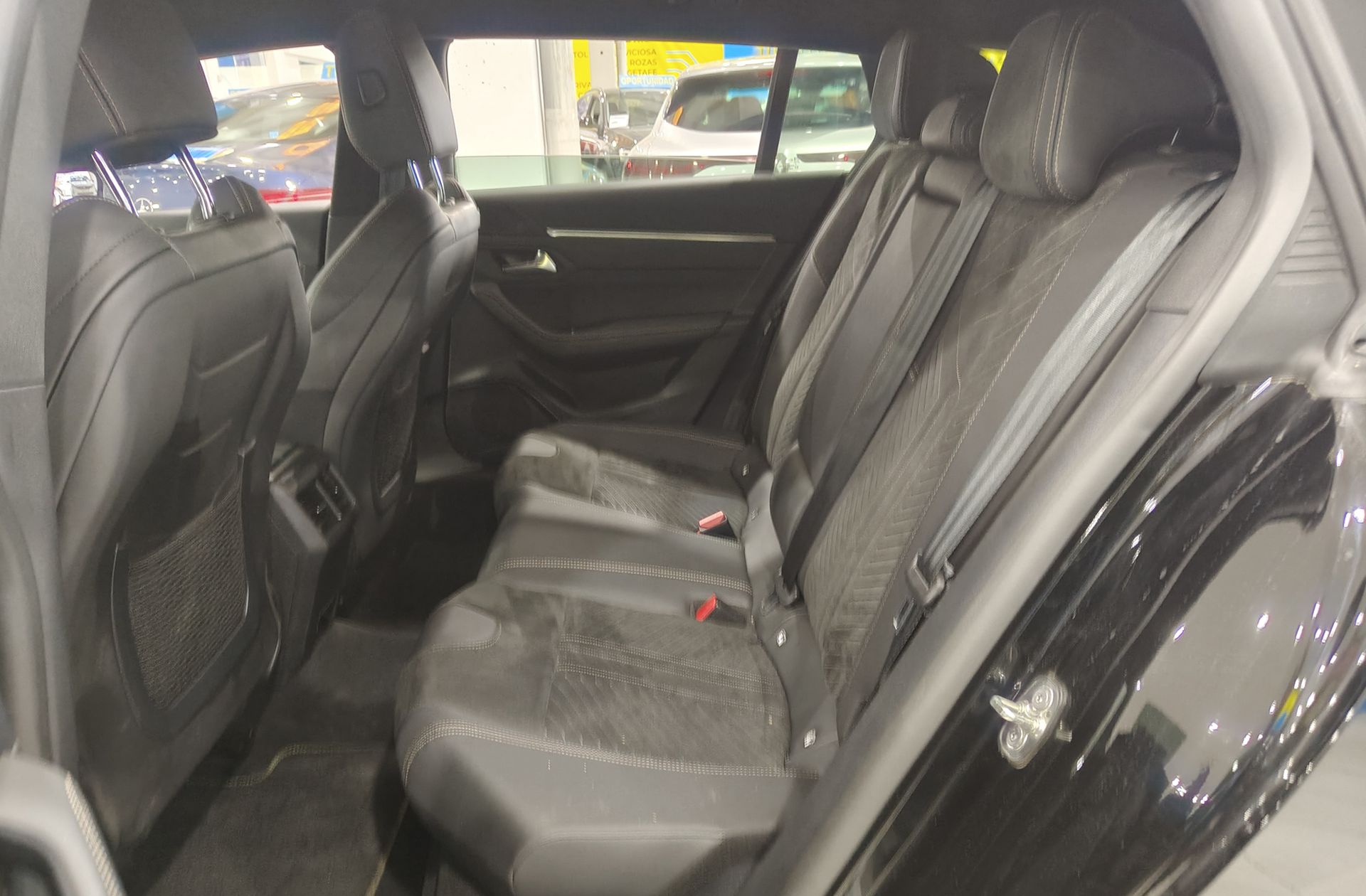 Peugeot 508 SW SW GT BlueHDi EAT8 - foto 15