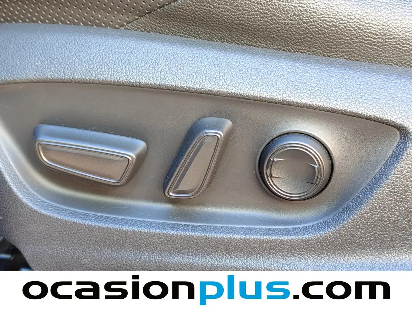 Foto Toyota C-HR Toyota C-HR 180H Kaji Edition (184 CV)