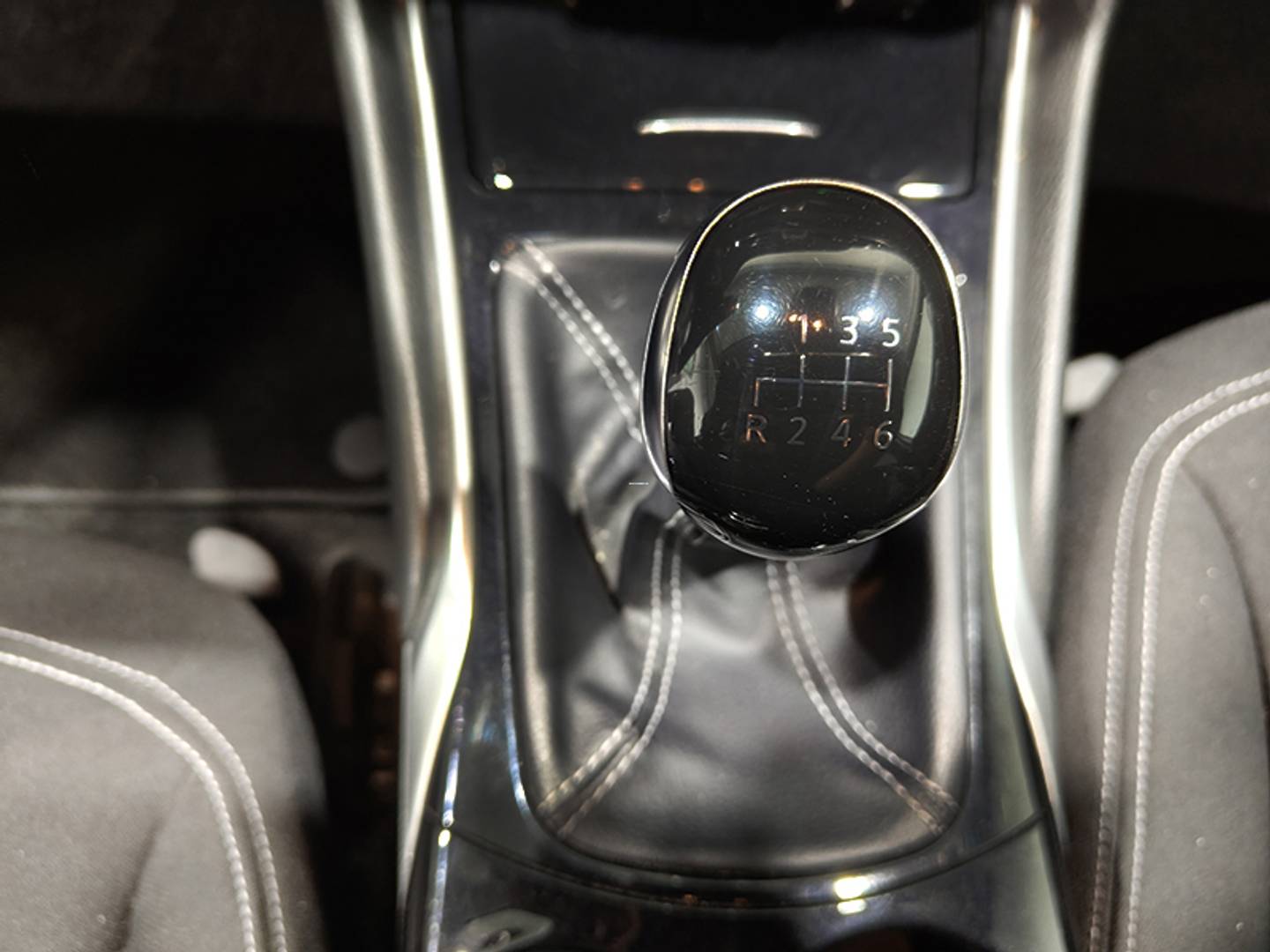 Foto Infiniti Q30 Infiniti Q30 1.6T Premium (122 CV)