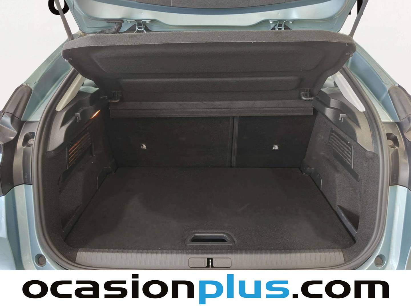 Fotos maletero Citroën C4 Citroën C4 PureTech 130 S&S 6v Feel Pack (130 CV)