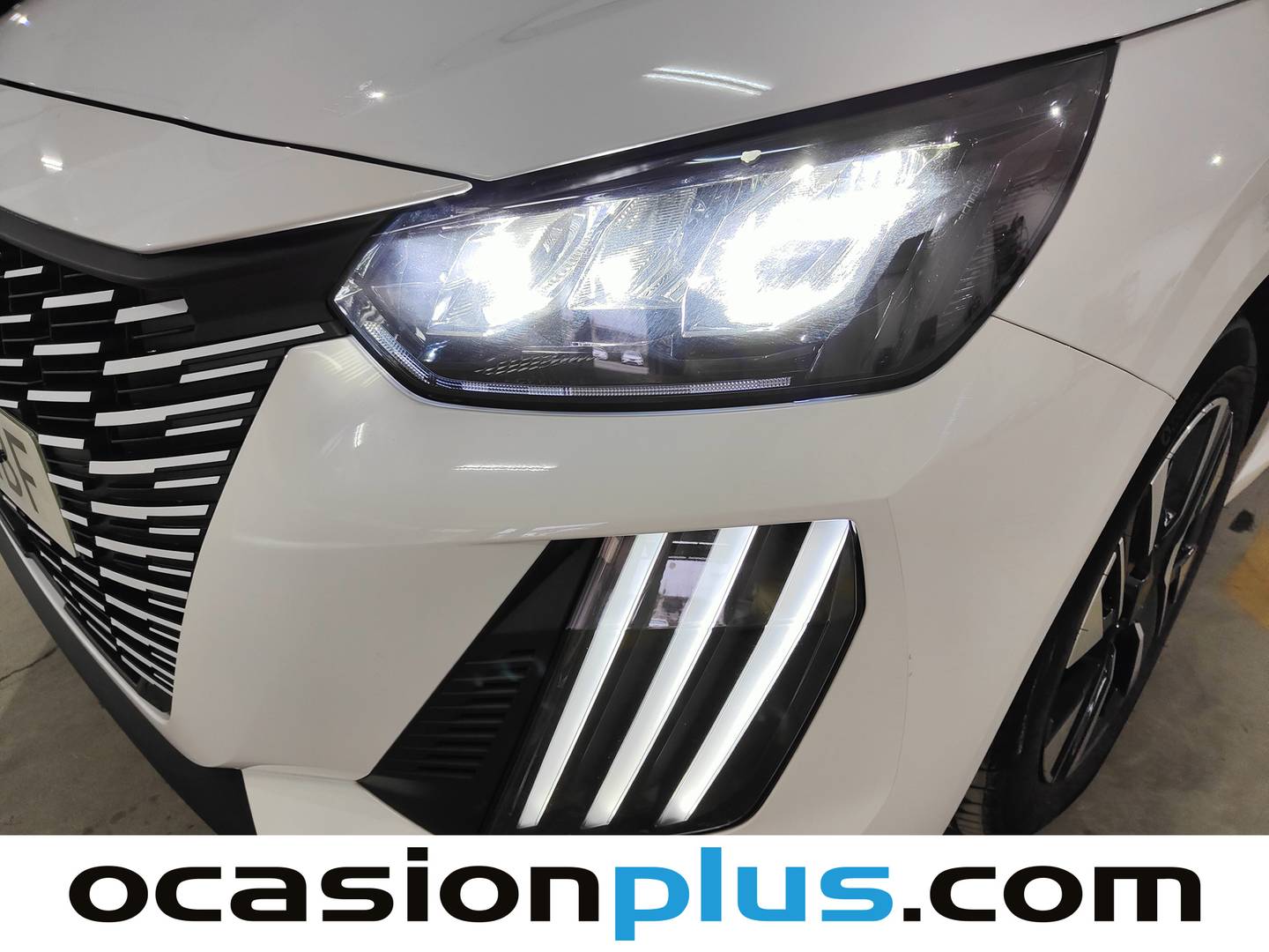 Foto Peugeot 208 Peugeot 208 PureTech 100 Allure (100 CV)