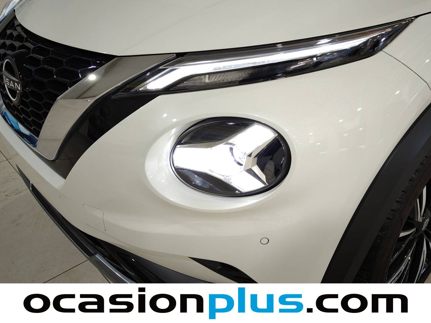 Foto Nissan JUKE Nissan Juke DIG-T N-Design Black (114 CV)