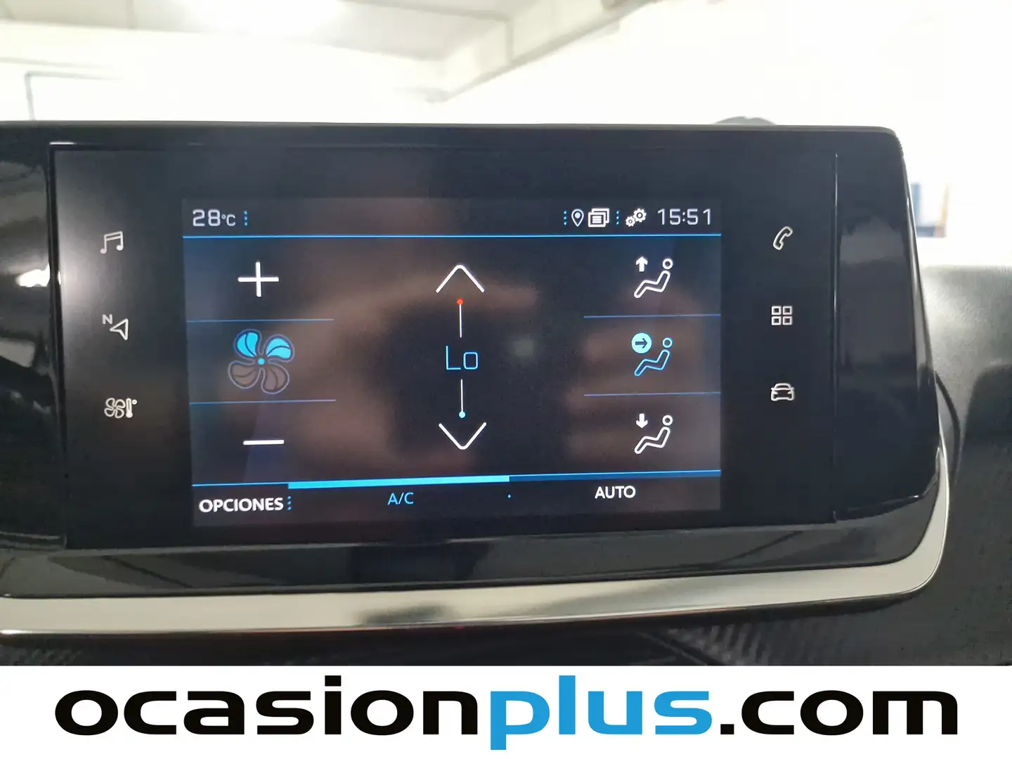 Foto Peugeot 2008 Peugeot 2008 BlueHDi 110 Allure (110 CV)