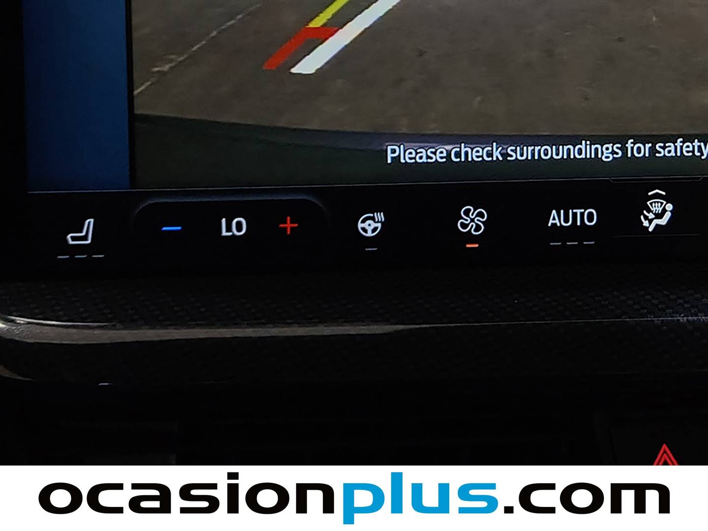 Extras y acabados del Ford Focus Ford Focus SportBreak 1.0 Ecoboost MHEV ST-Line Auto (155 CV)