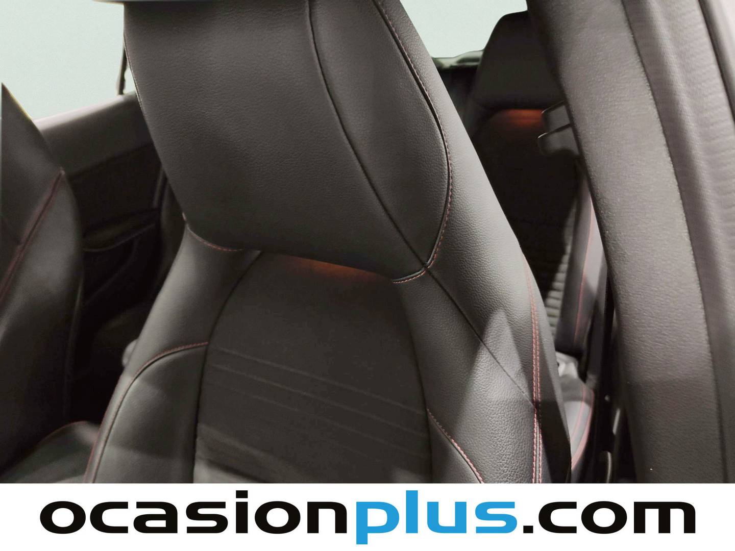 Foto Mercedes GLA Mercedes-Benz GLA GLA 250 4Matic (211 CV) Pack AMG