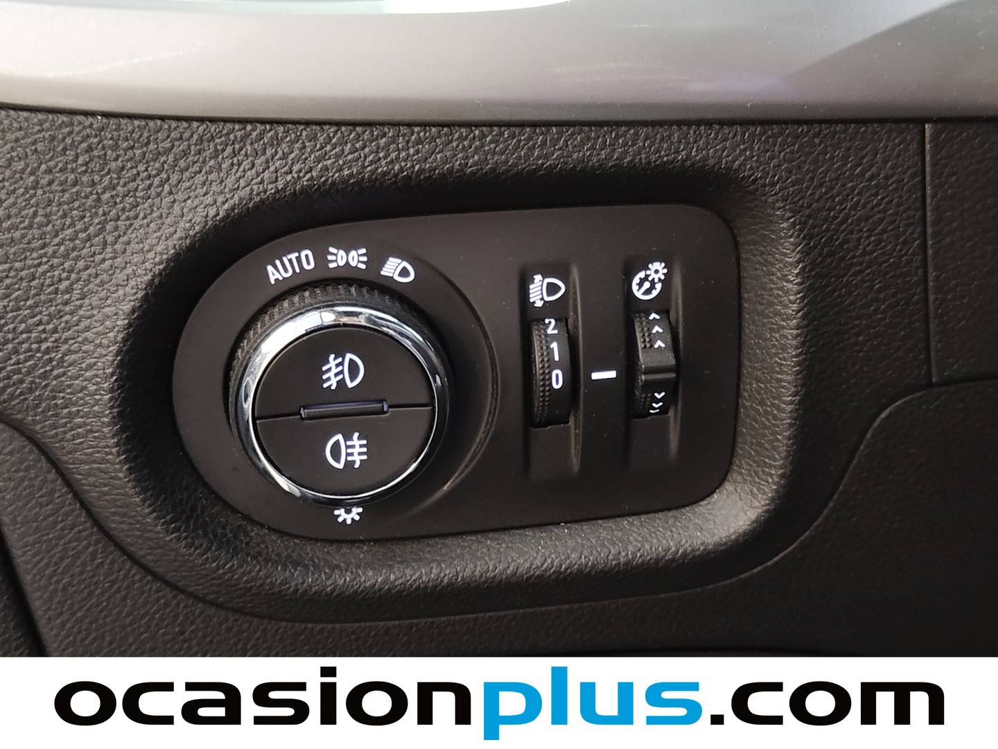 Opel Astra Opel Astra 1.4T SHT S/S Business Elegance CVT (145 CV) seminuevo