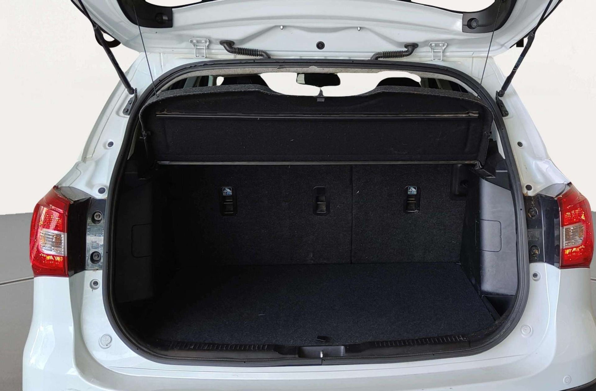 Suzuki S-Cross 1.0 Ditc GLX - foto 13