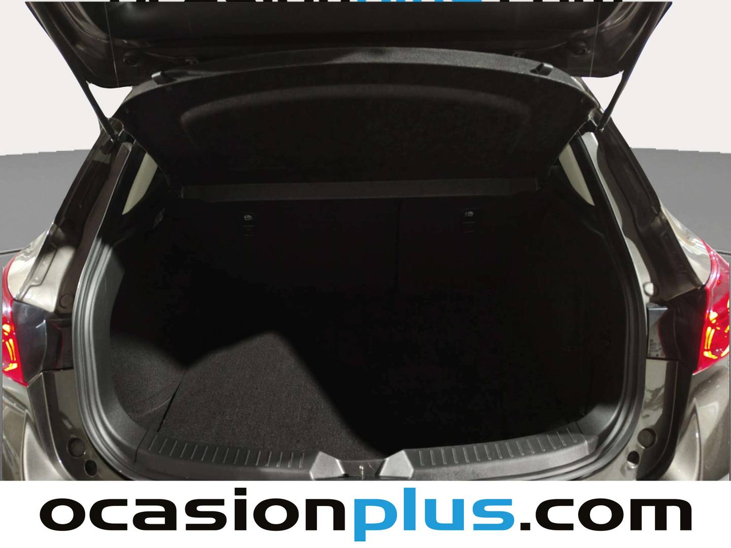 Foto Mazda Mazda3 Mazda Mazda 3 2.2 DE Luxury (150 CV)