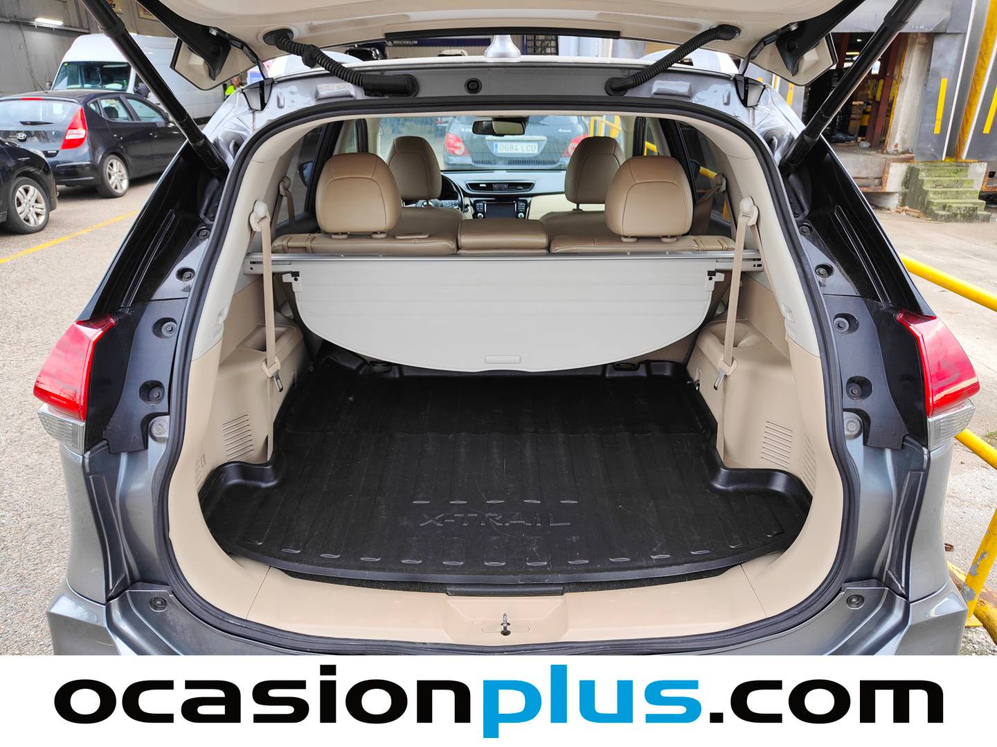 Foto Nissan X-TRAIL Nissan X-Trail DIG-T 160 Tekna 4x2 DCT  (160 CV) 7 PLAZAS