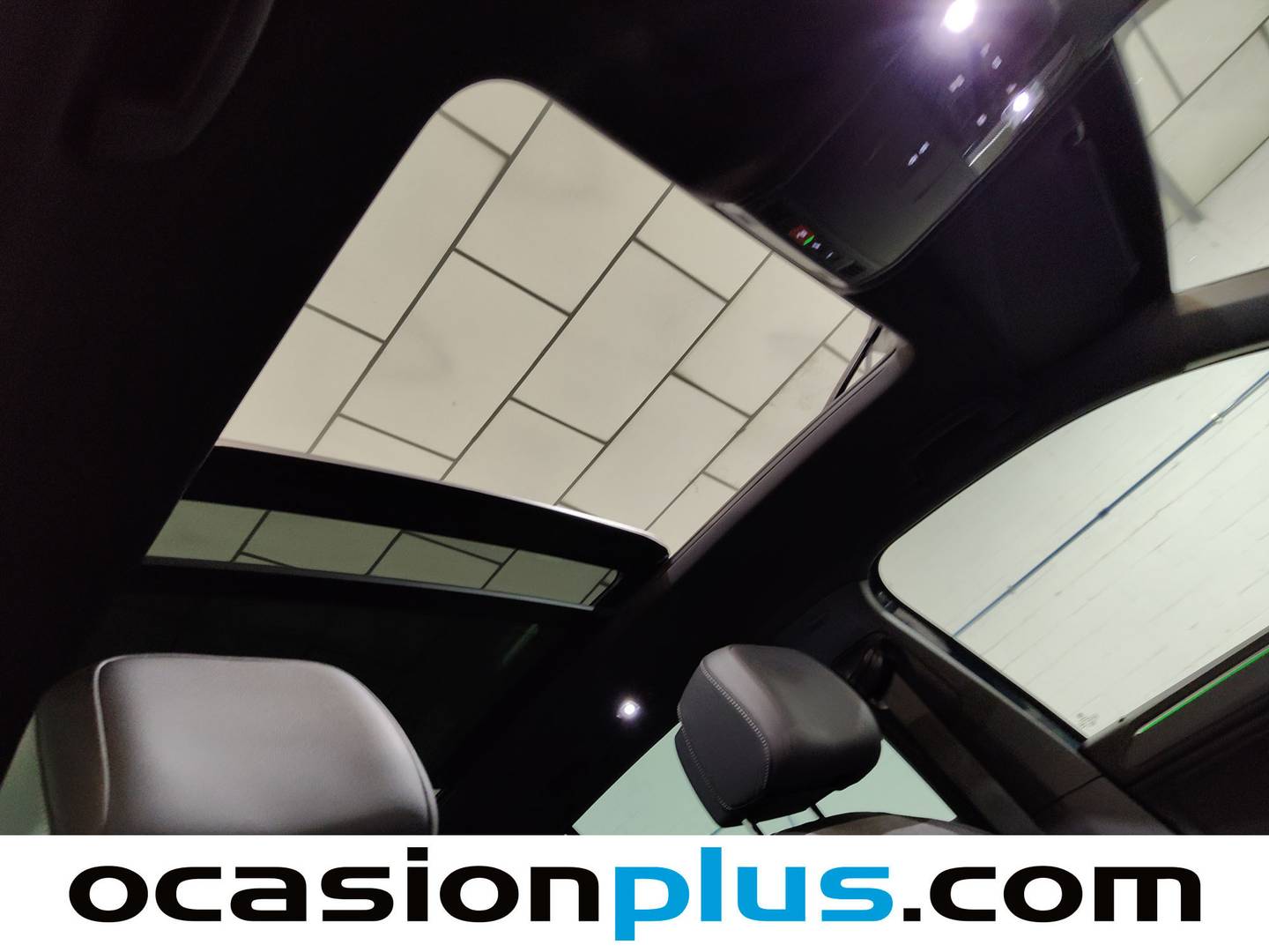 Extras y acabados del Volkswagen Tiguan Volkswagen Tiguan R-Line 2.0 TDI (150 CV) DSG