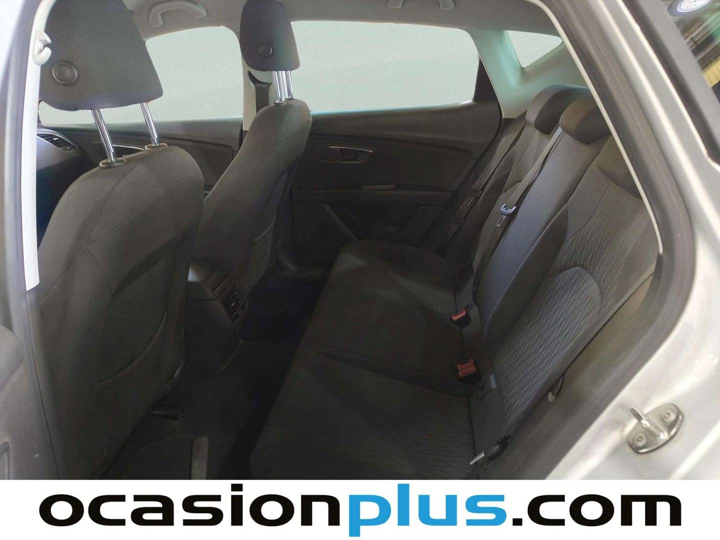 Foto asientos traseros Seat León Seat León 1.6 TDI S&S Style (110 CV)
