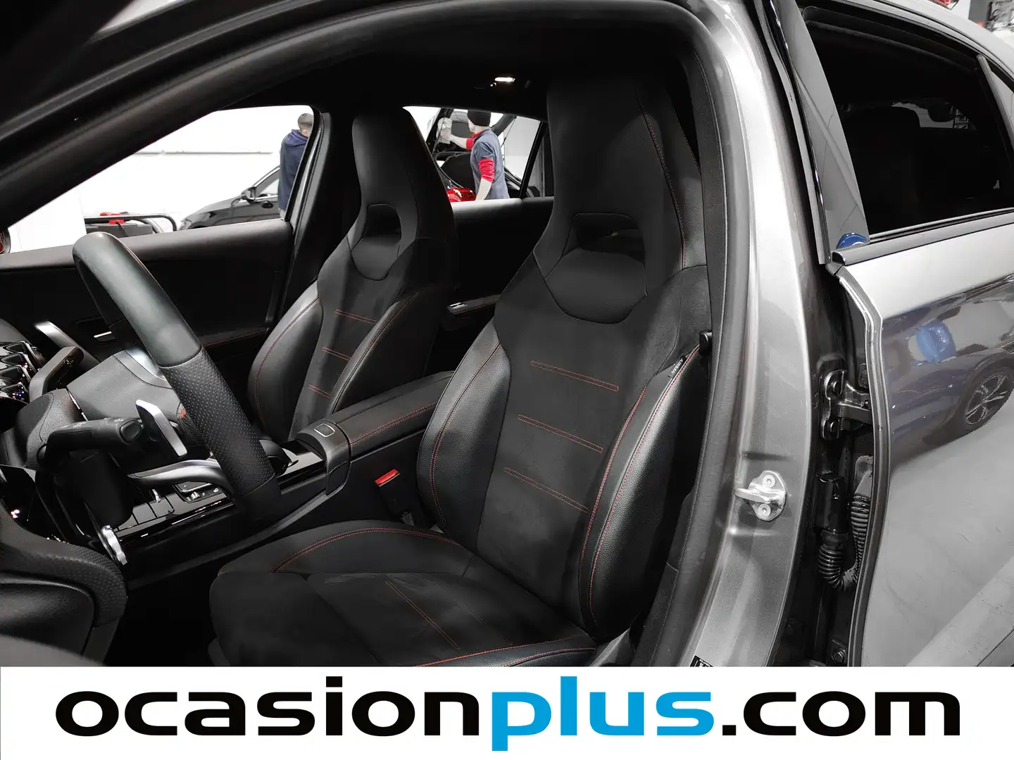 Foto Mercedes Clase A Mercedes-Benz Clase A 180 (136 CV) Pack AMG