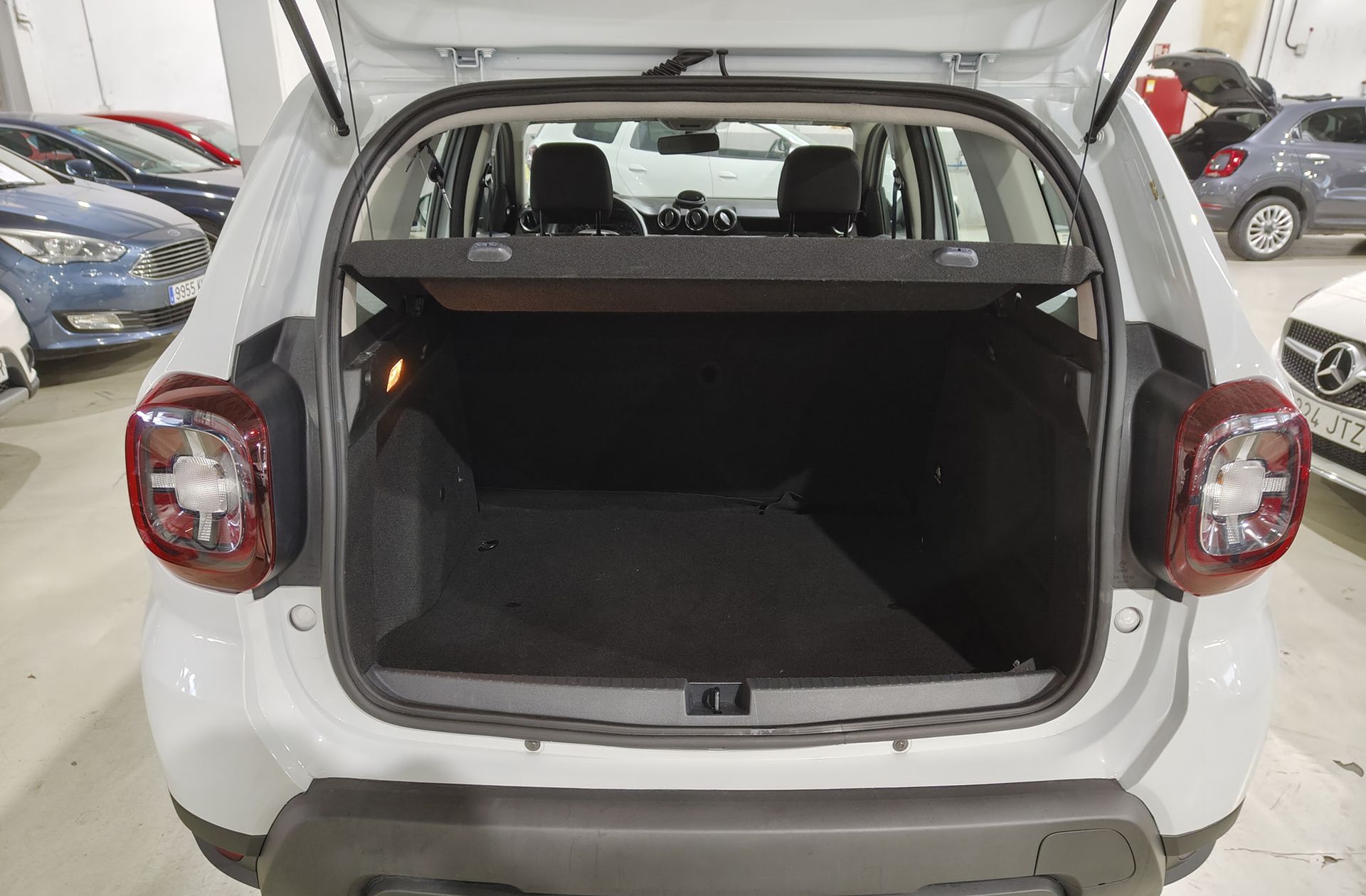 Dacia Duster Essential TCe 4x2 - foto 14