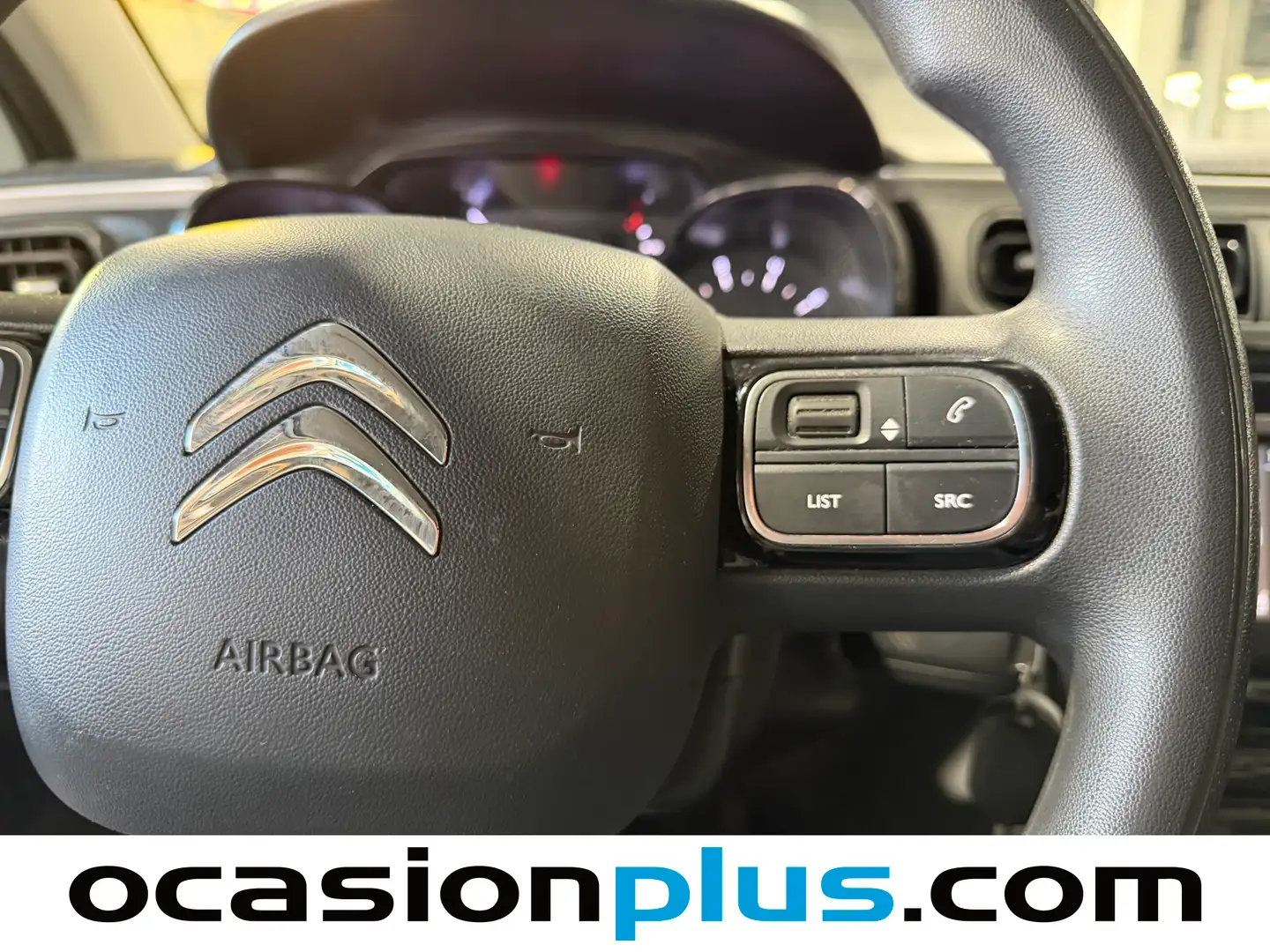 Foto Citroën C3 Citroen C3 BlueHDi 100 S&S Live Pack (100 CV)