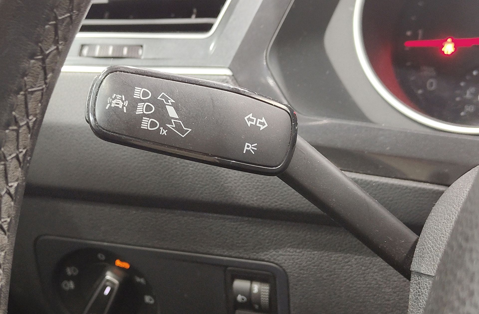Volkswagen Tiguan Edition 2.0 TDI - foto 22