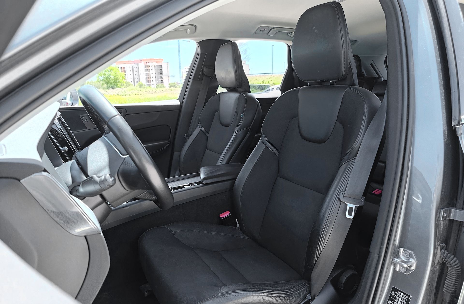 Volvo XC60 D3 Business Plus - foto 11