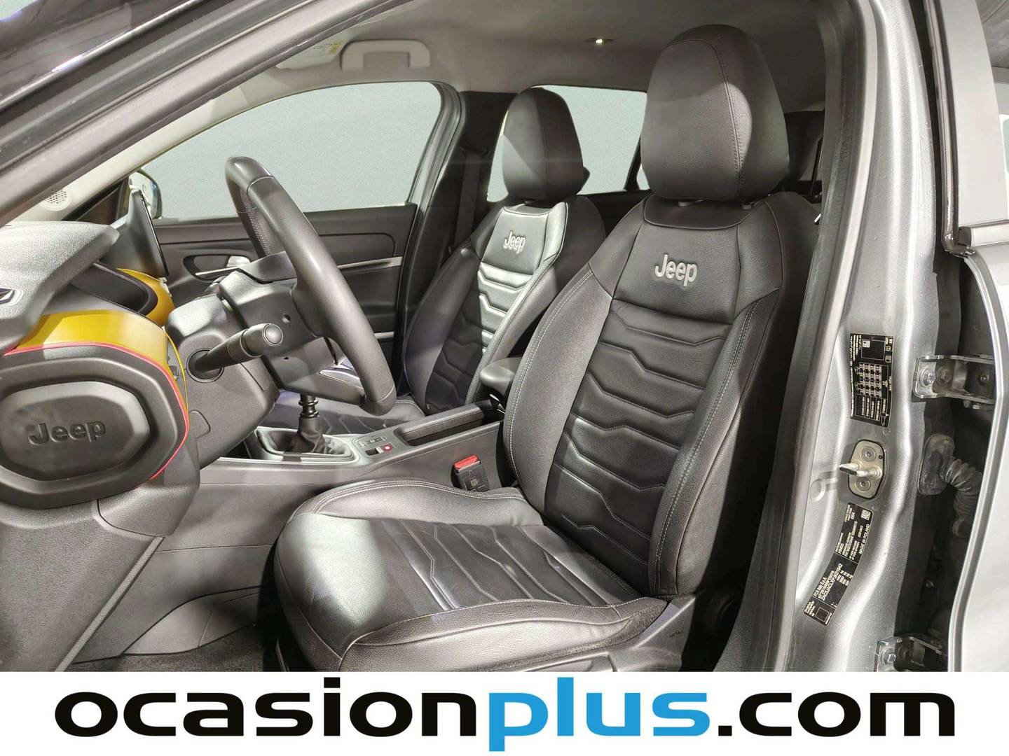 Foto Jeep Avenger Jeep Avenger 1.2 G Summit (100 CV)