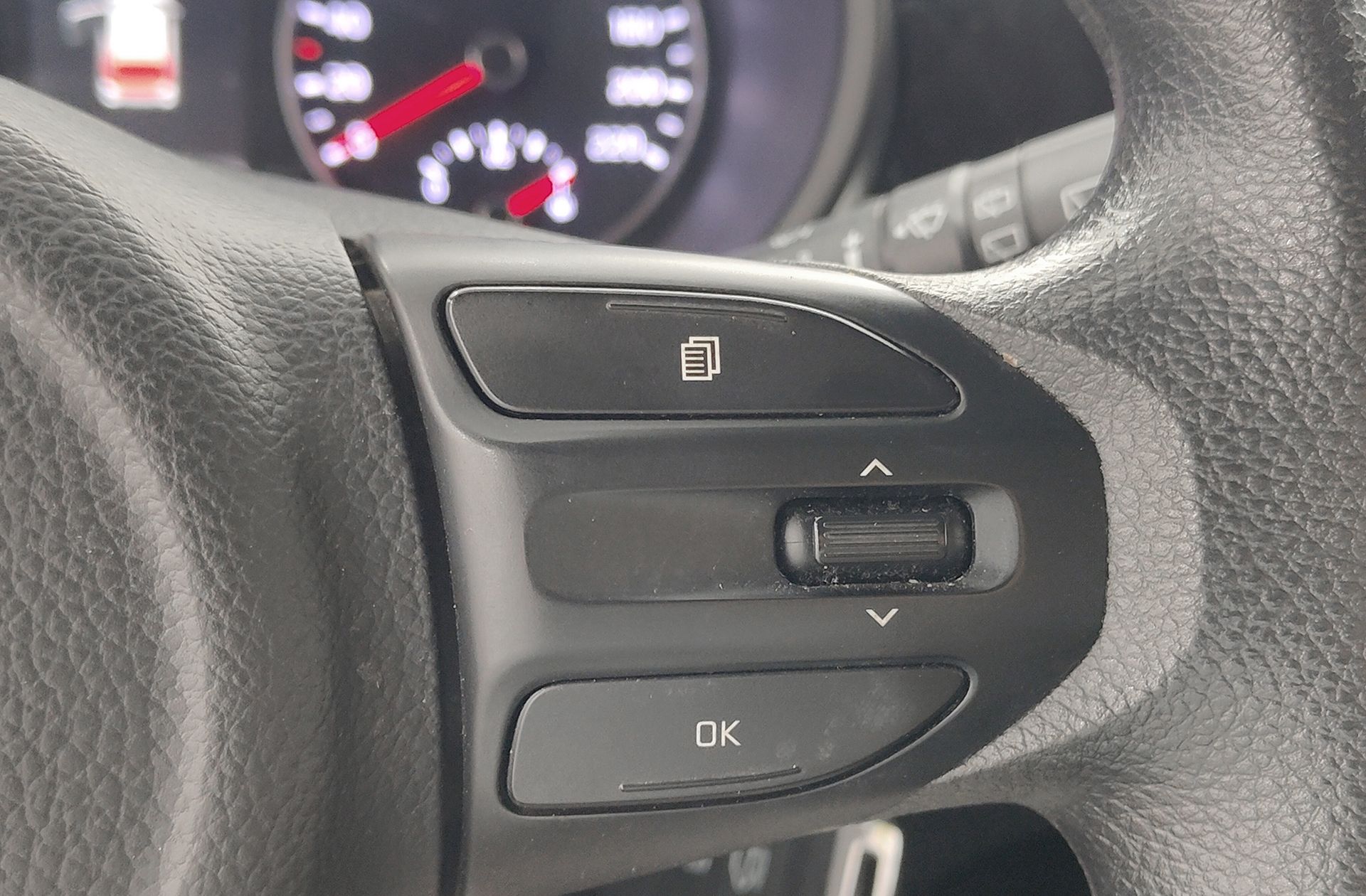 Kia Picanto 1.0 DPi Concept Pack Comfort - foto 29