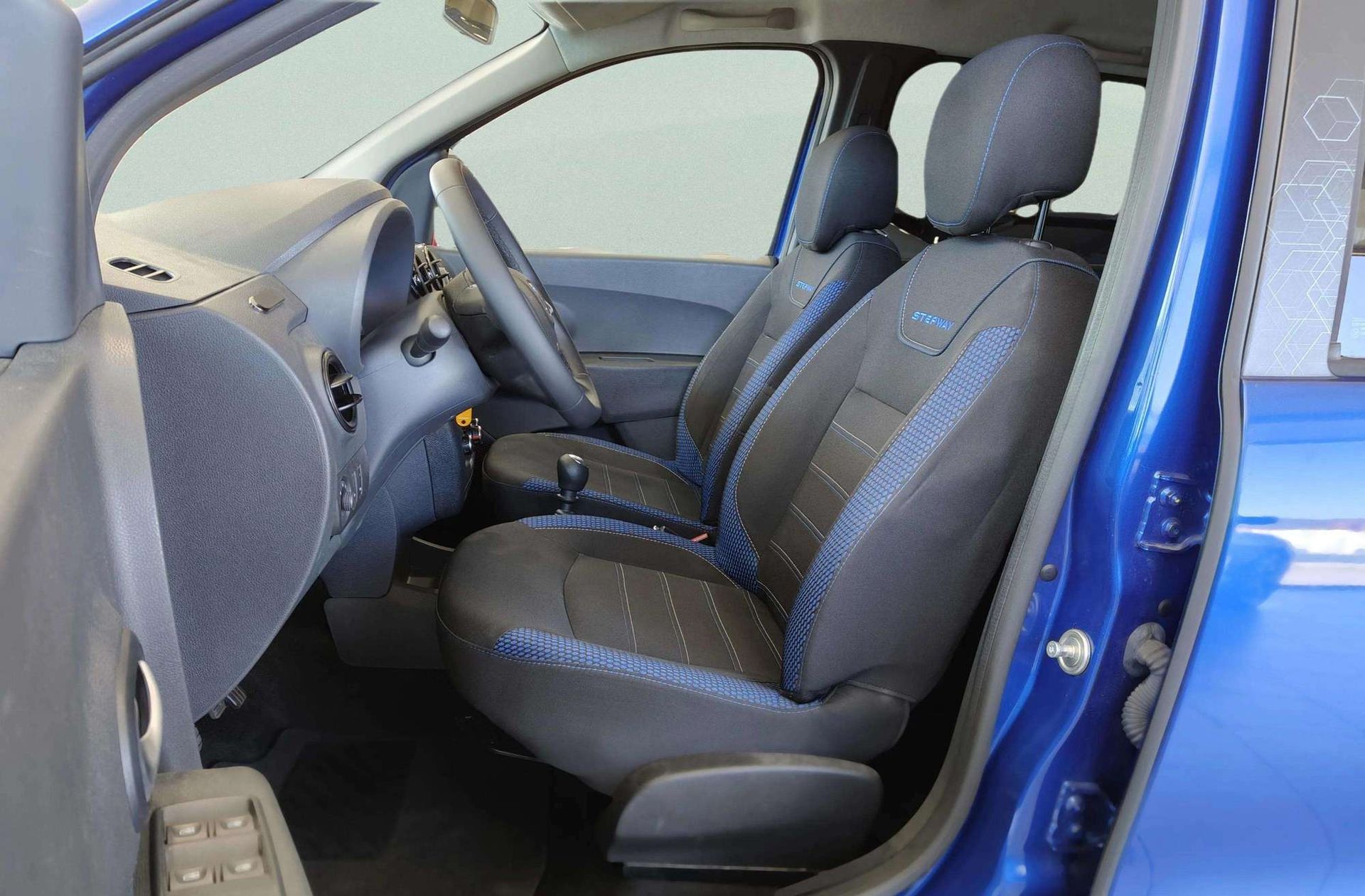 Dacia Lodgy Stepway Comfort dCi 7 plazas - foto 12