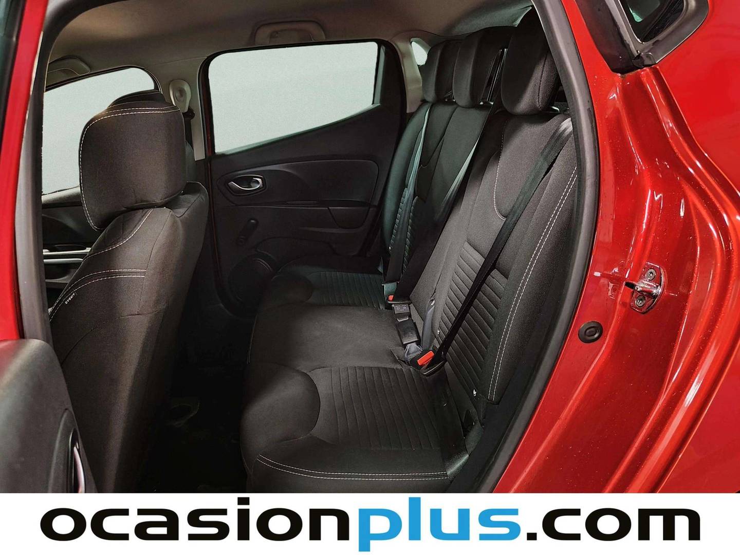 Foto asientos traseros Renault Clio Renault Clio Limited 1.2 16v (75 CV)
