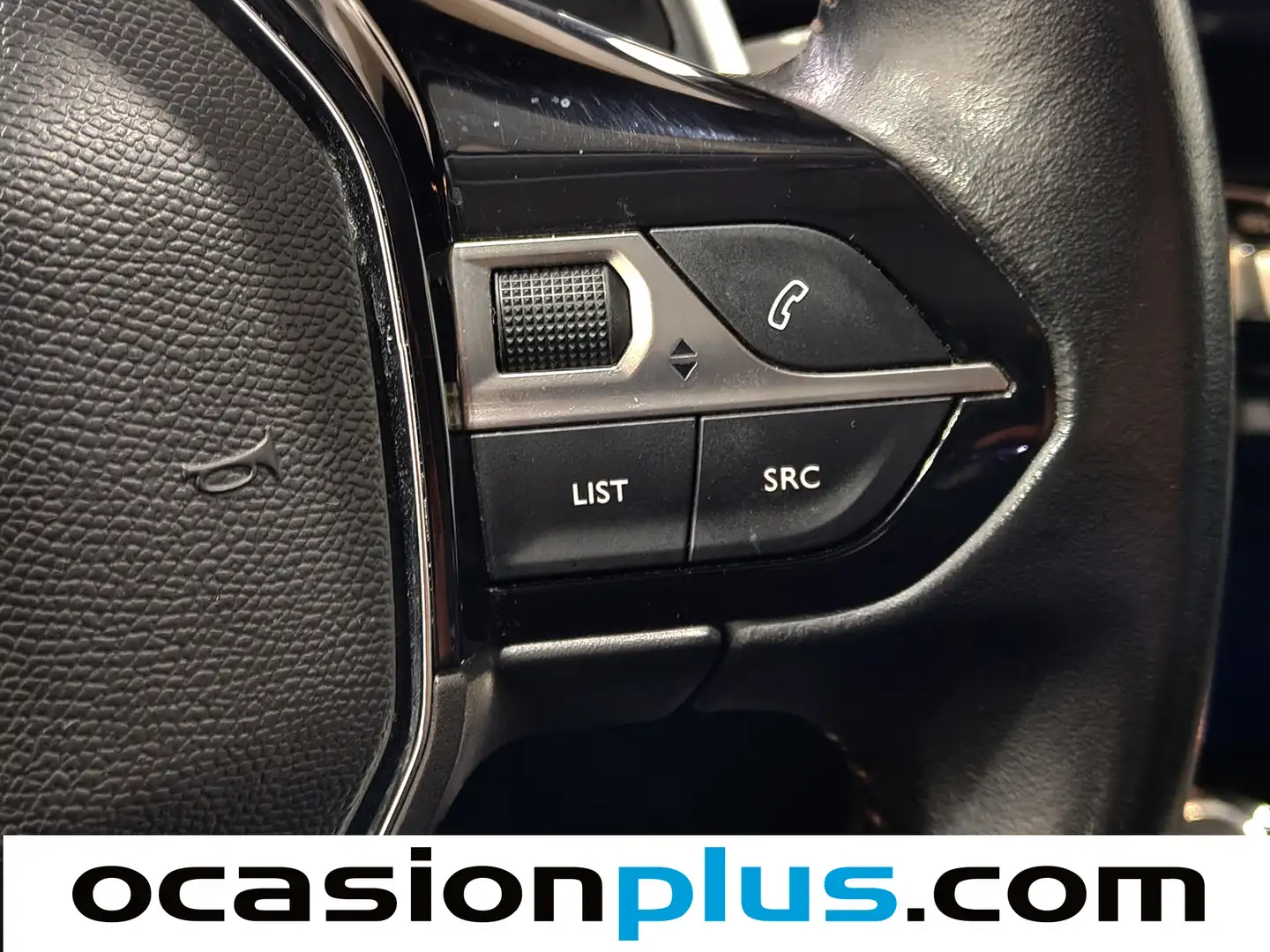 Foto Peugeot 5008 Peugeot 5008 PureTech 130 S&S Allure EAT8 (130 CV)