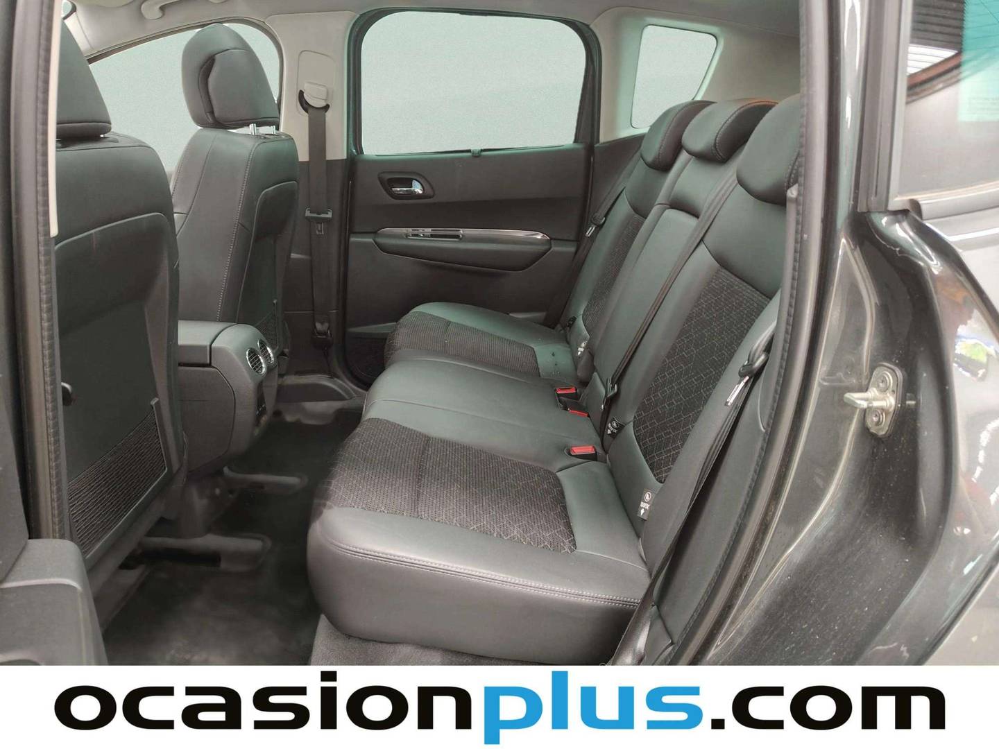 Foto asientos traseros Peugeot 3008 Peugeot 3008 1.2 PureTech S&S Allure (130 CV)