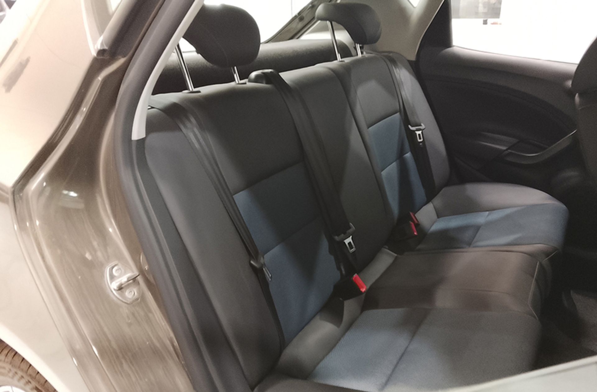 SEAT Ibiza 1.2 TSI Style Connect - foto 14