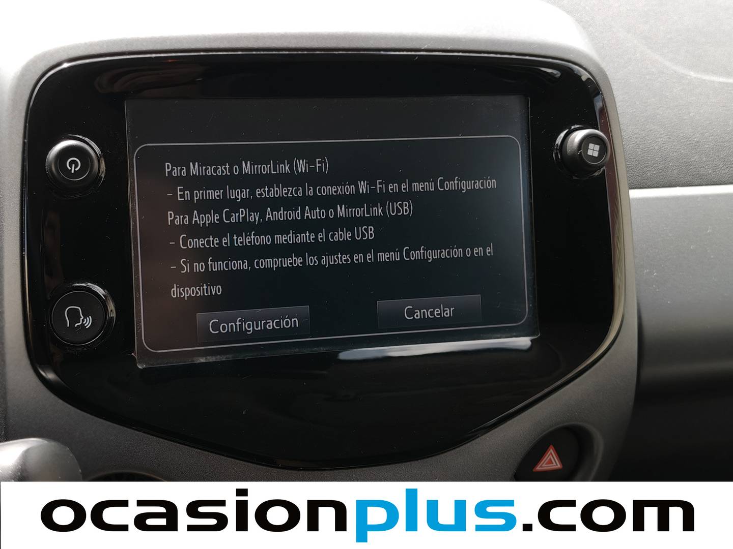 Extras y acabados del Toyota Aygo Toyota Aygo 1.0 70 x-play (72 CV)