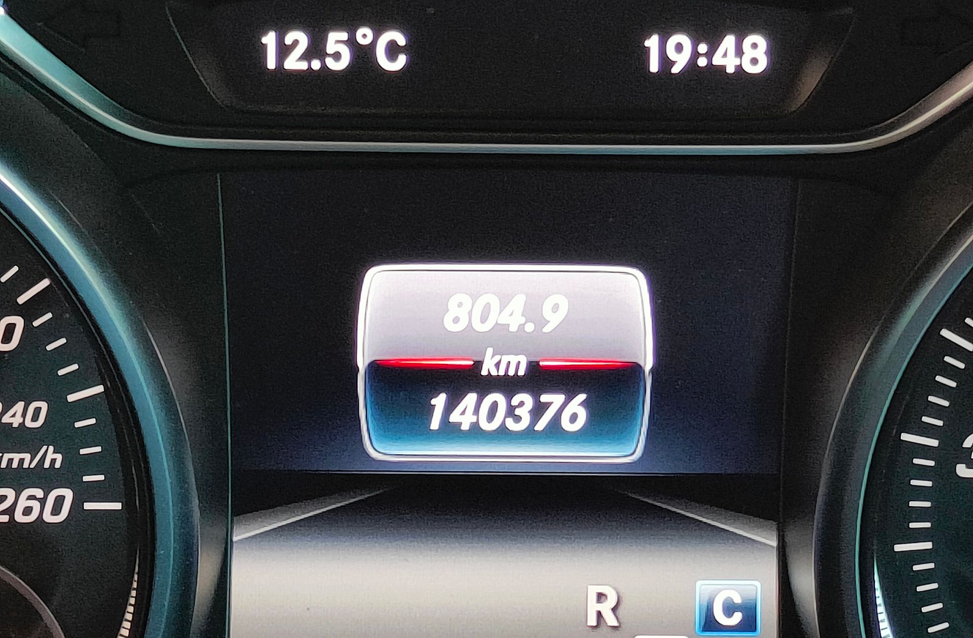 Mercedes-Benz GLA 200 - foto 9