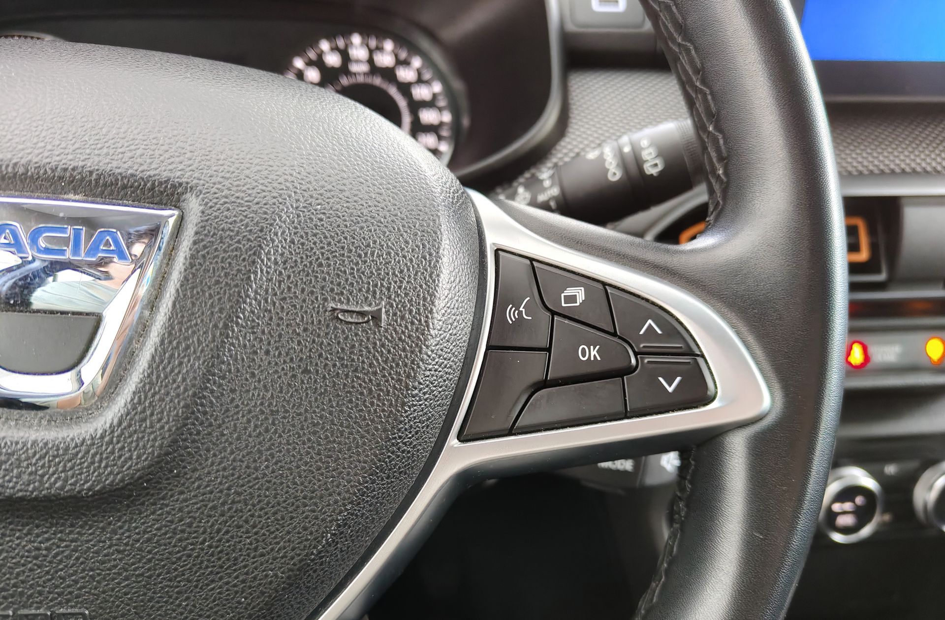 Dacia Sandero Stepway Comfort TCe - foto 25