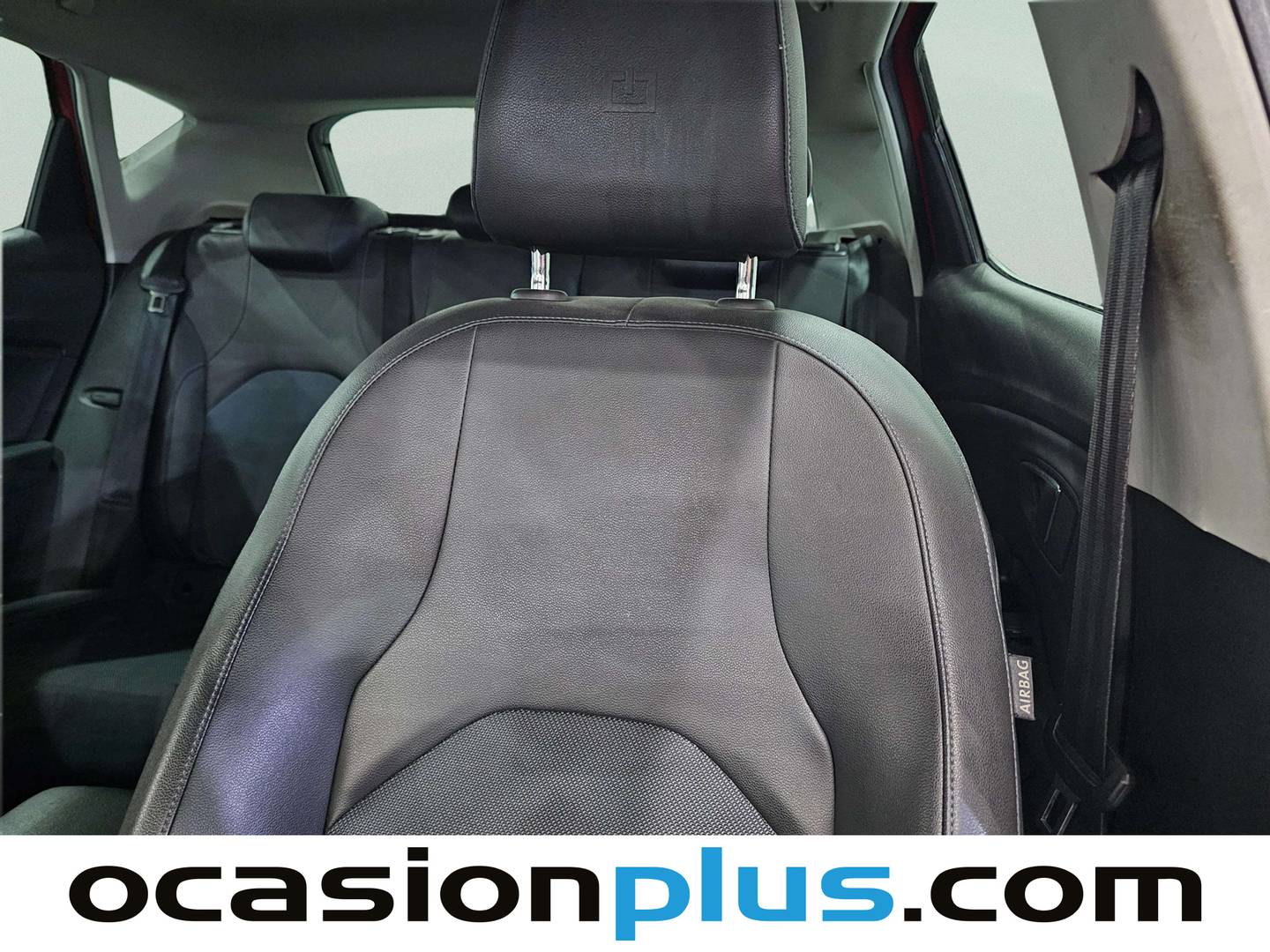 Extras y acabados del Seat León Seat León 1.2 TSI S&S Style Connect (110 CV)