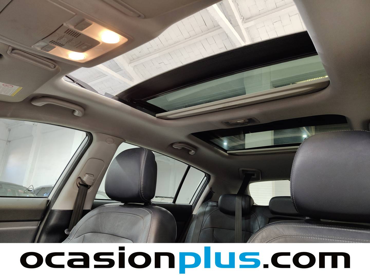 Extras y acabados del KIA Sportage KIA Sportage 2.0 CRDI VGT Emotion 4x4 Auto (136 CV)