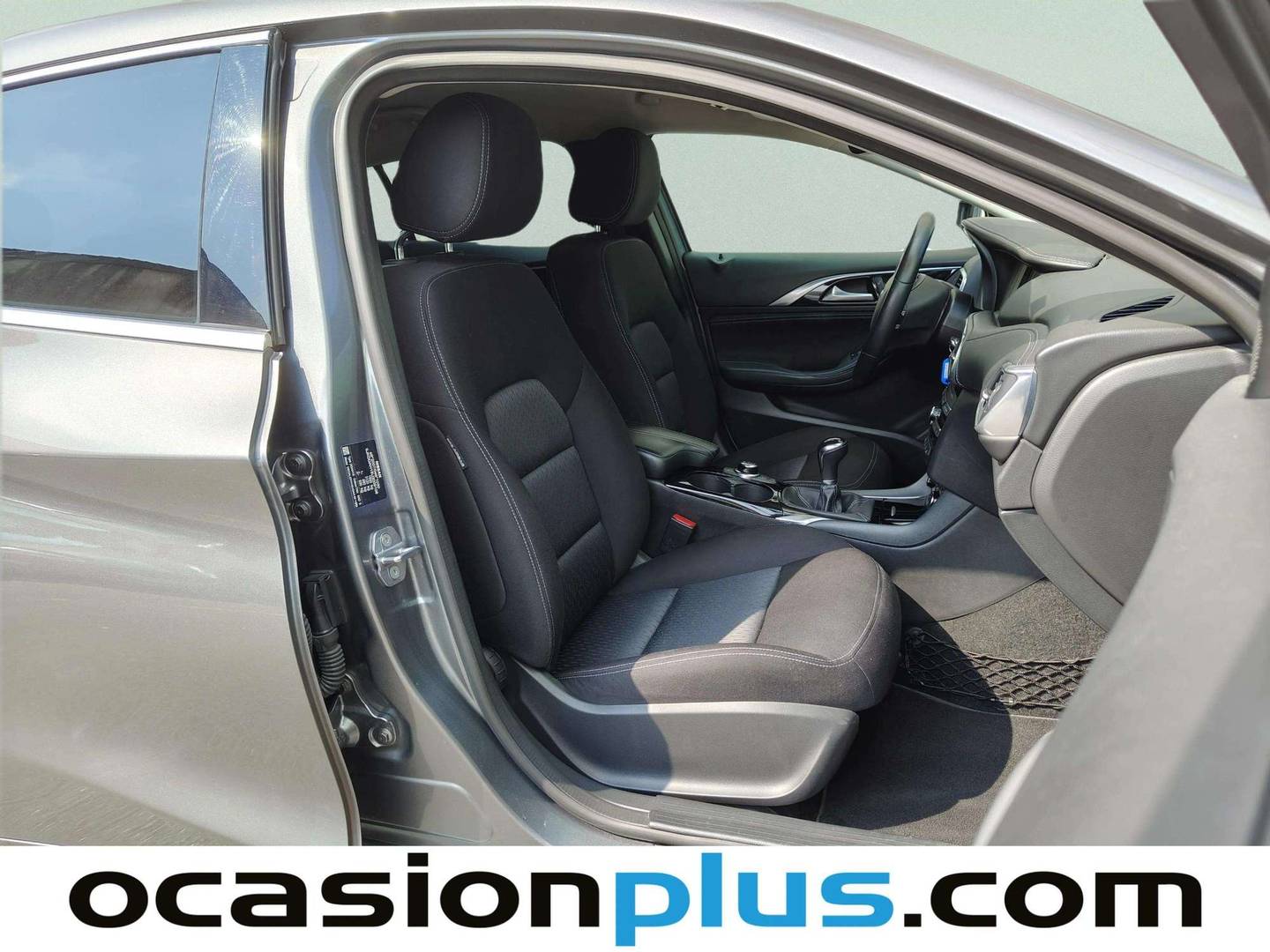 Infiniti Q30 Infiniti Q30 1.6T Premium (122 CV) gasolina