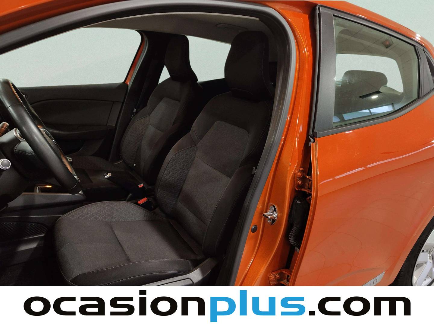 Foto asientos delanteros Renault Clio Renault Clio Intens TCe GPF (100 CV)
