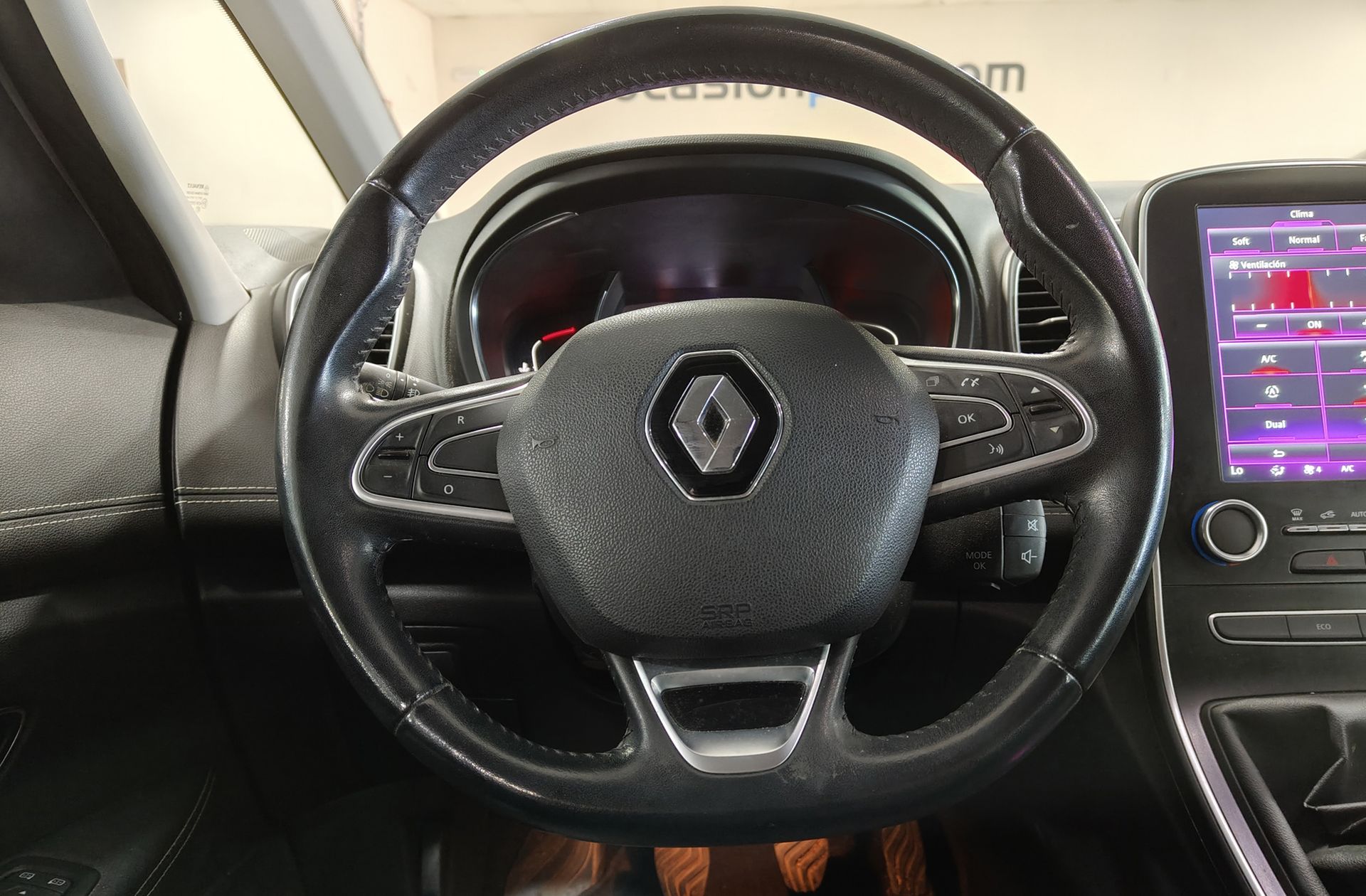 Renault Grand Scénic Zen dCi 7 plazas - foto 21