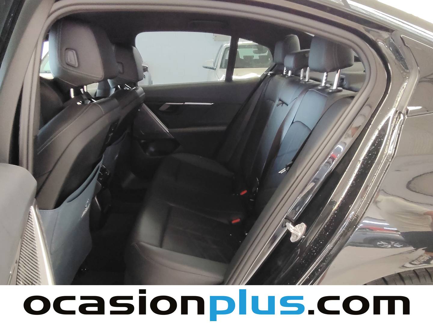 Foto asientos traseros BMW Serie 5 BMW Serie 5 520d (197 CV) Pack M