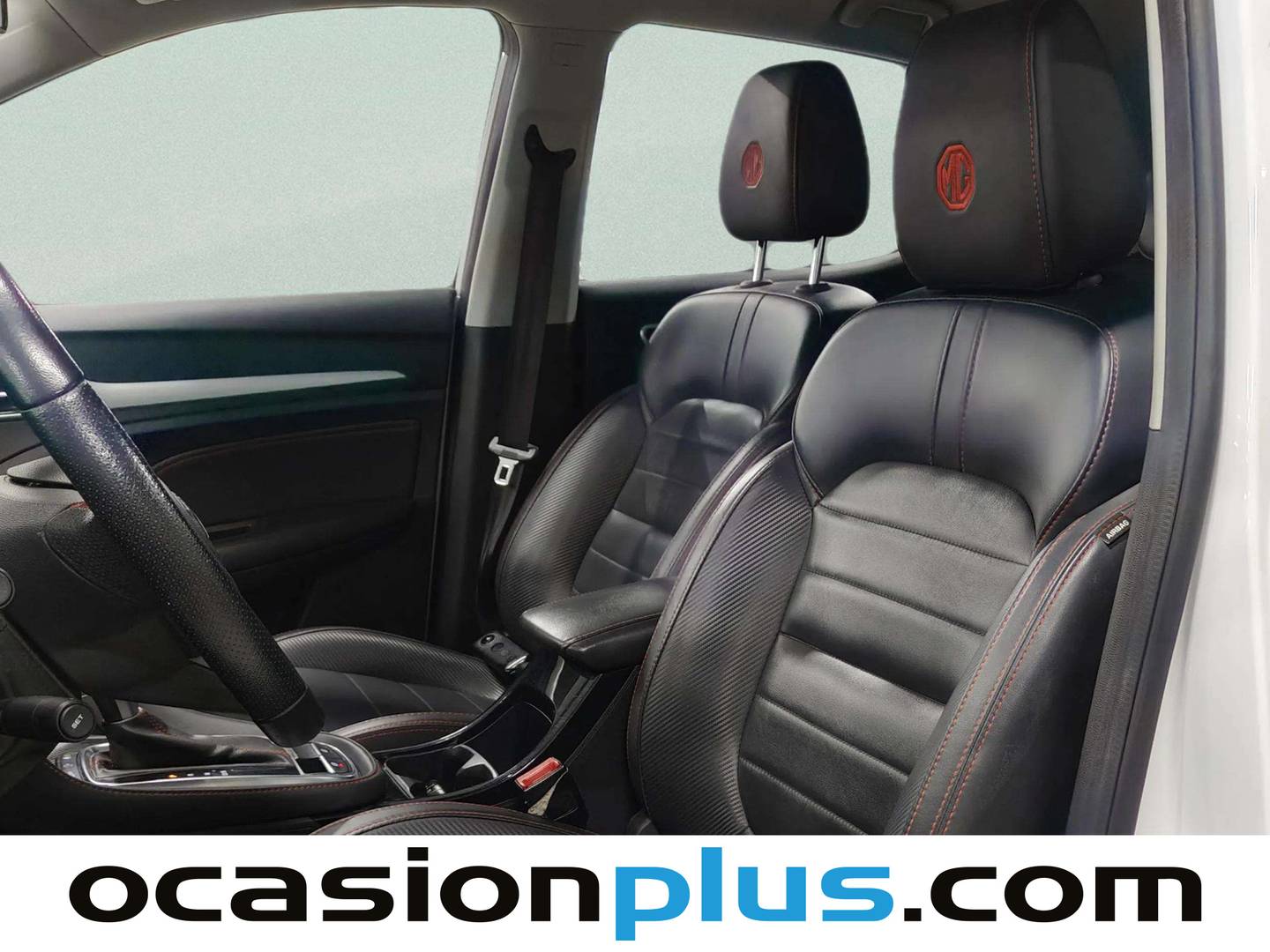 Extras y acabados del MG ZS MG ZS 1.0T Luxury Auto (111 CV)