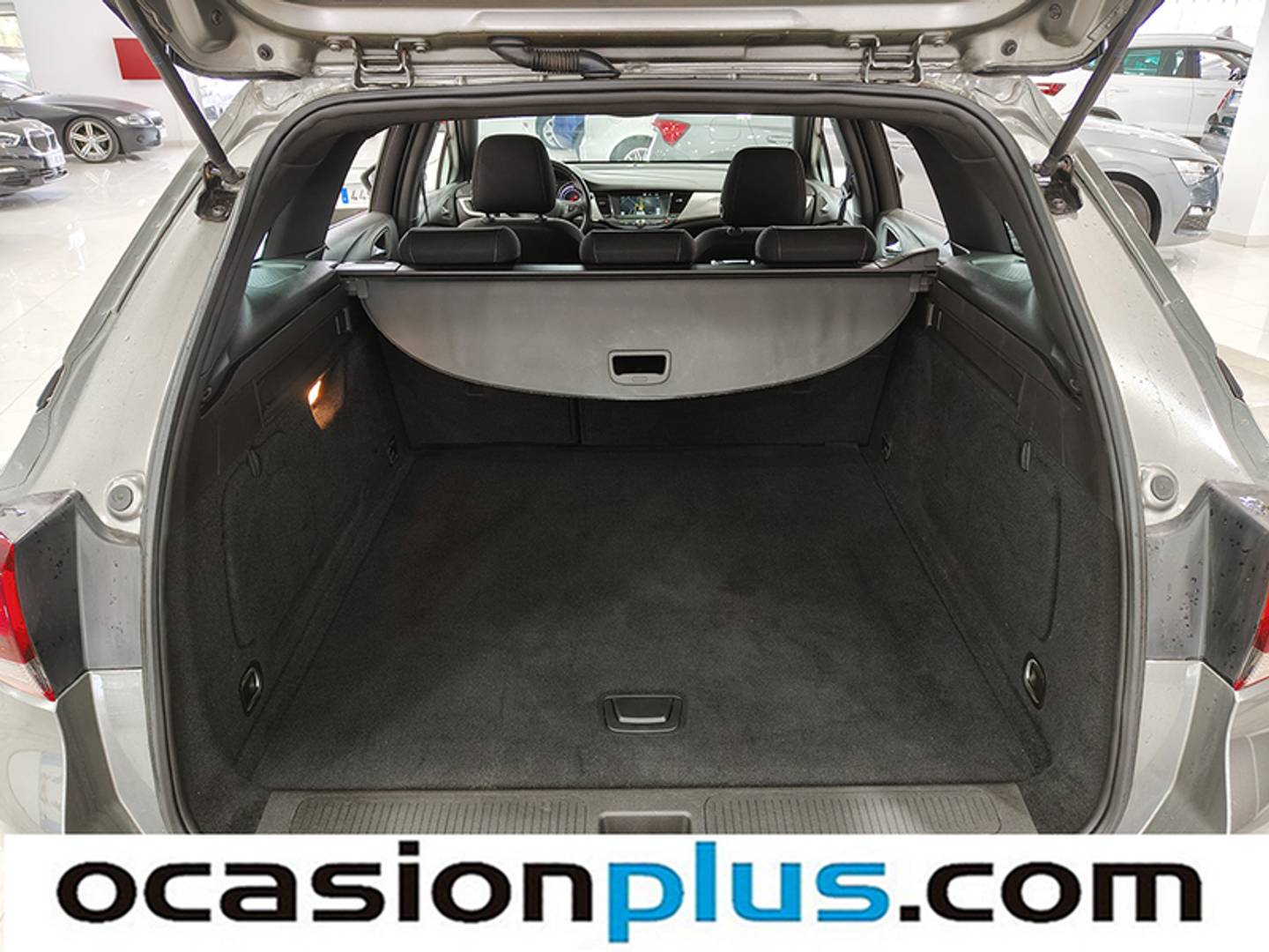 Foto Opel Astra Opel Astra 1.4 Turbo SHT Elegance CVT Auto (145 CV)