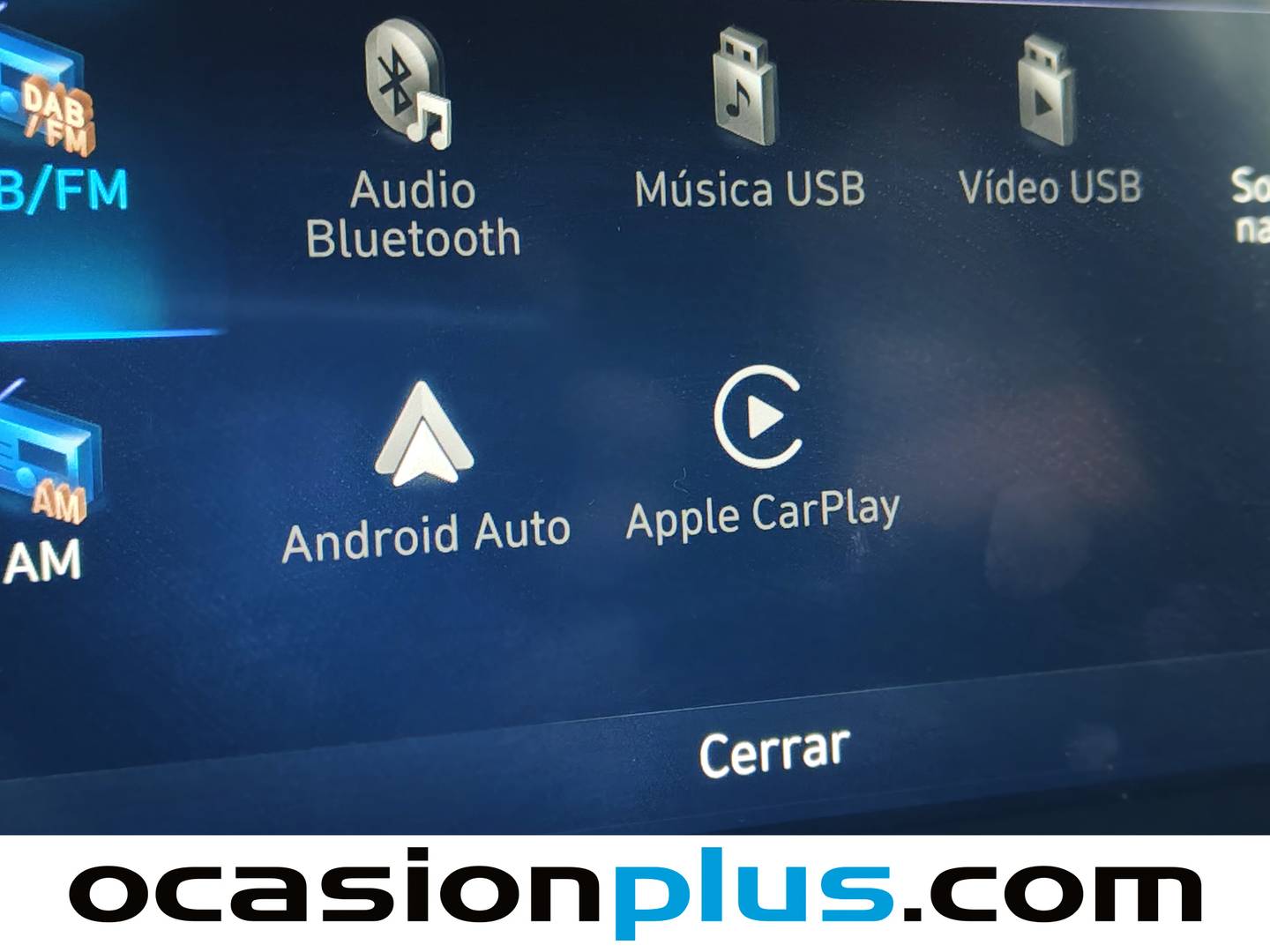 Equipamiento del Hyundai Kona Hyundai Kona 1.6 GDI HEV Tecno Red DT (141 CV)