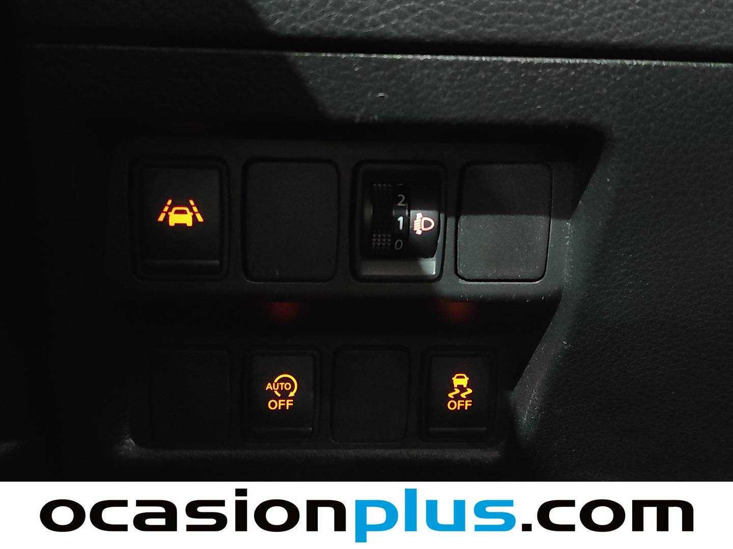 Acabados Nissan QASHQAI Nissan Qashqai 1.6 DIG-T N-Connecta 4x2 (163 CV)