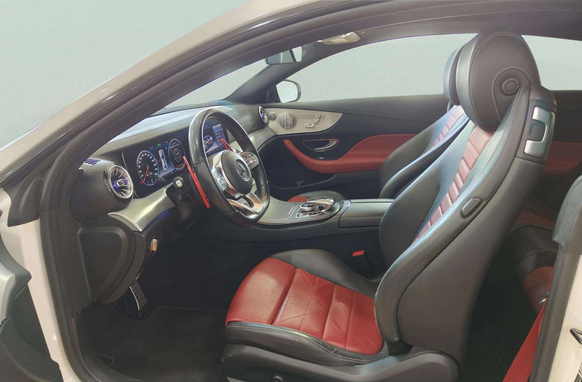 Mercedes-Benz Clase E 350 Coupe Pack AMG - foto 15