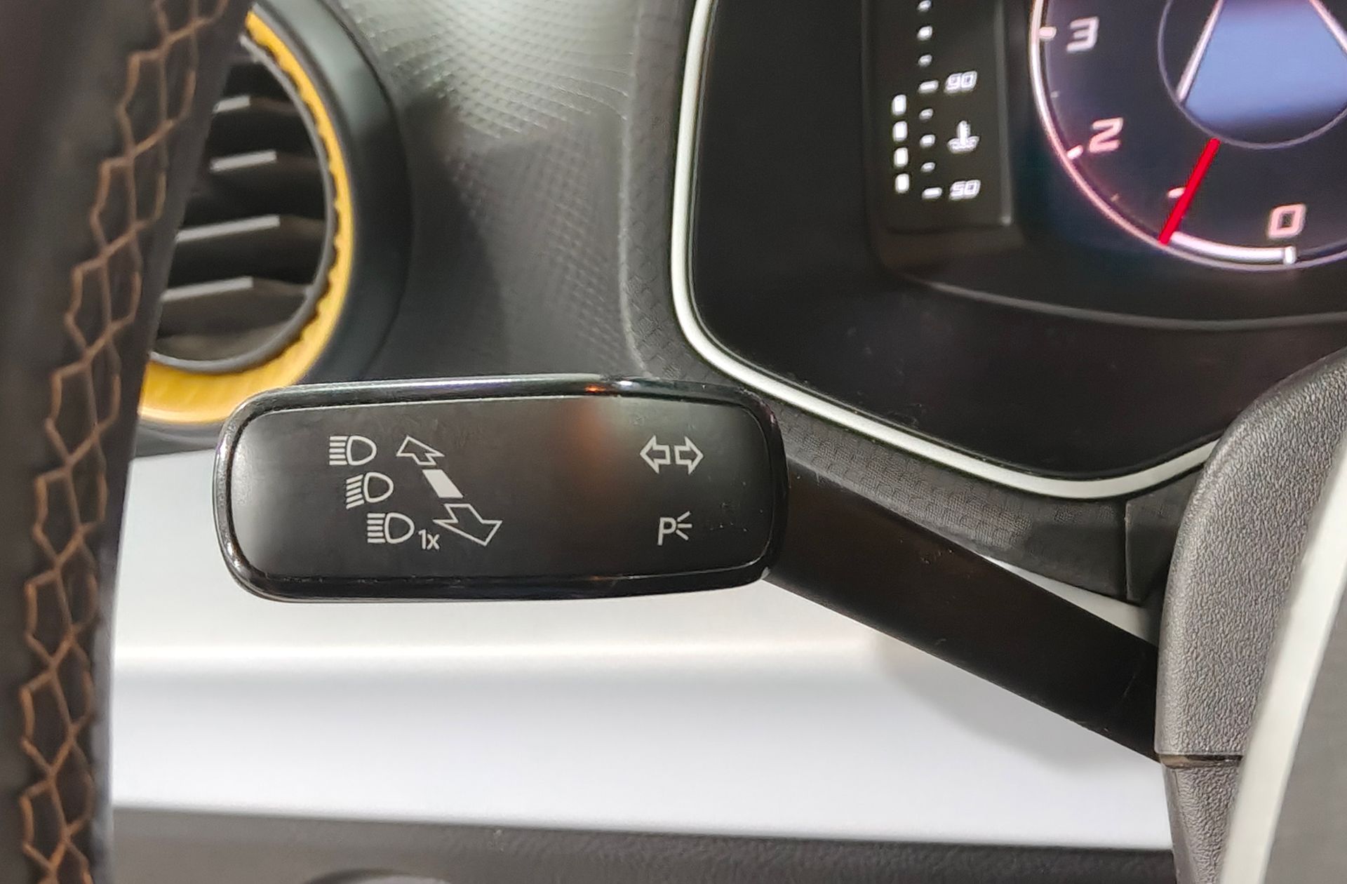 SEAT Arona 1.0 TSI Style XL DSG - foto 27