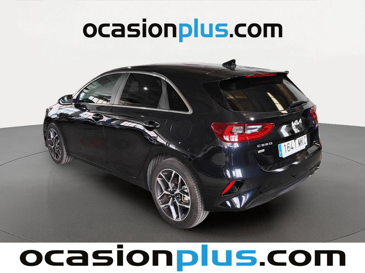 Foto delantera KIA Ceed KIA Ceed 1.5 MHEV Tech DCT (160 CV) derecha