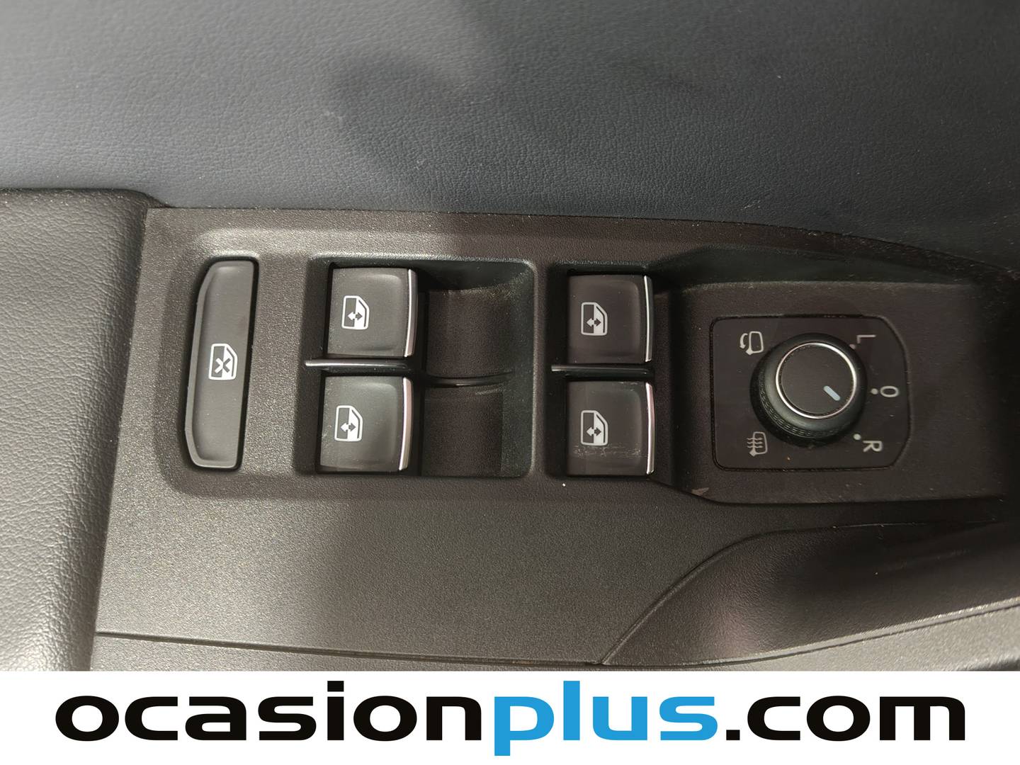 Seat León SEAT León 1.5 TSI S&S FR Launch Pack L (150 CV) 2020